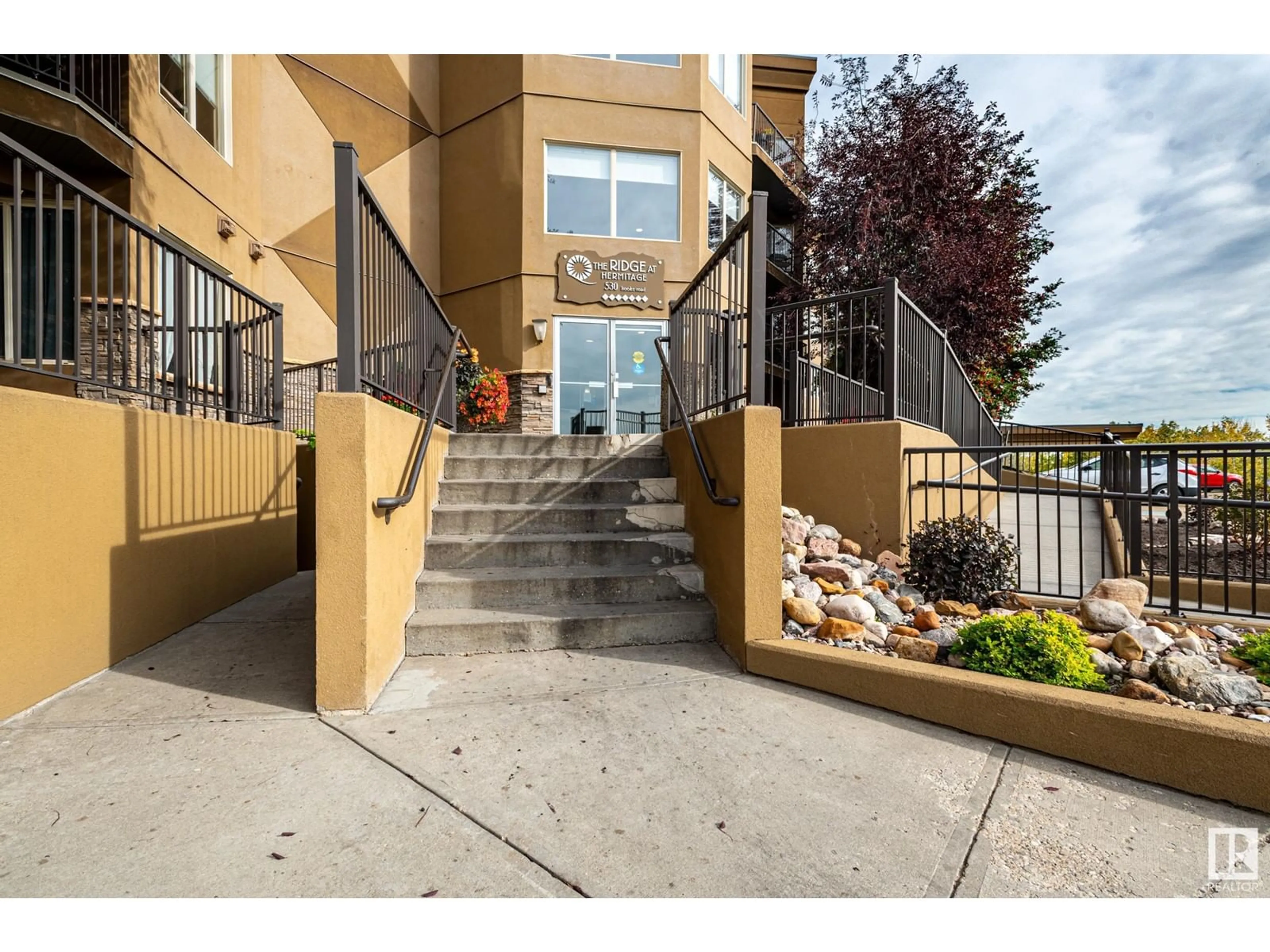 A pic from exterior of the house or condo for #231 530 HOOKE RD NW, Edmonton Alberta T5A5J5