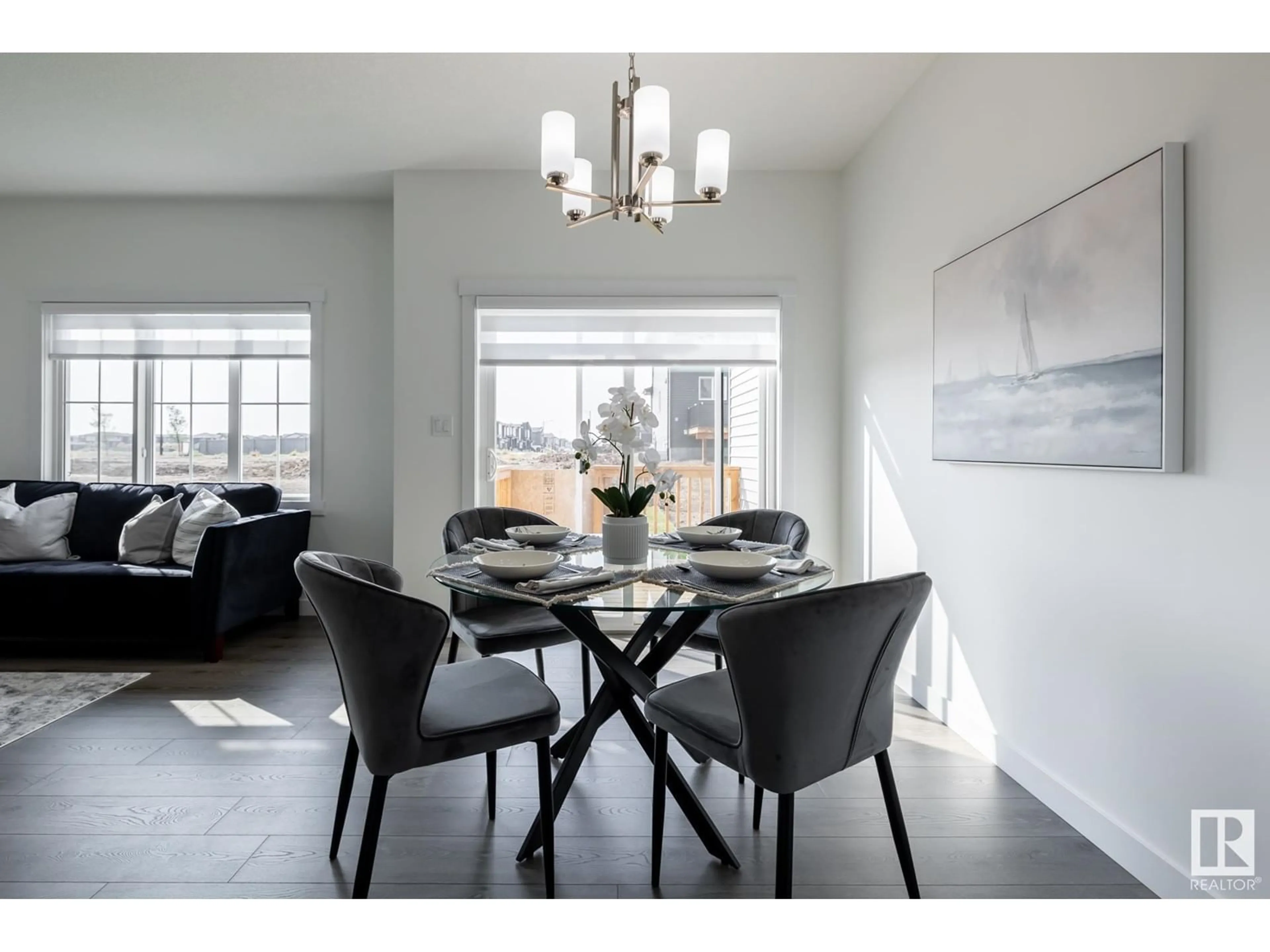 Dining room, wood floors for 4809 HAWTHORN BEND BN SW, Edmonton Alberta T6X3C5