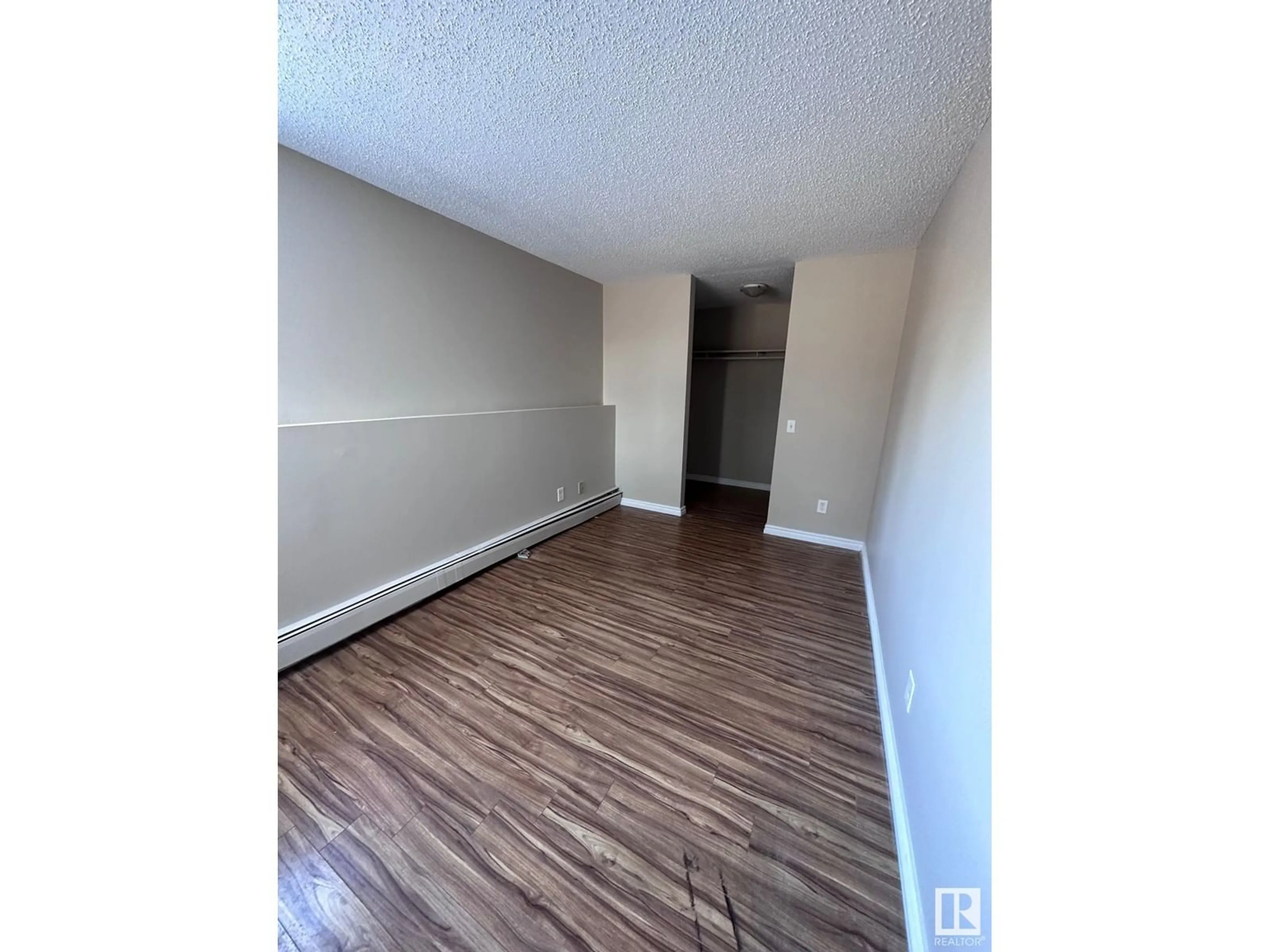 A pic of a room, unknown floor for #102 14816 26 ST NW, Edmonton Alberta T5Y2G4