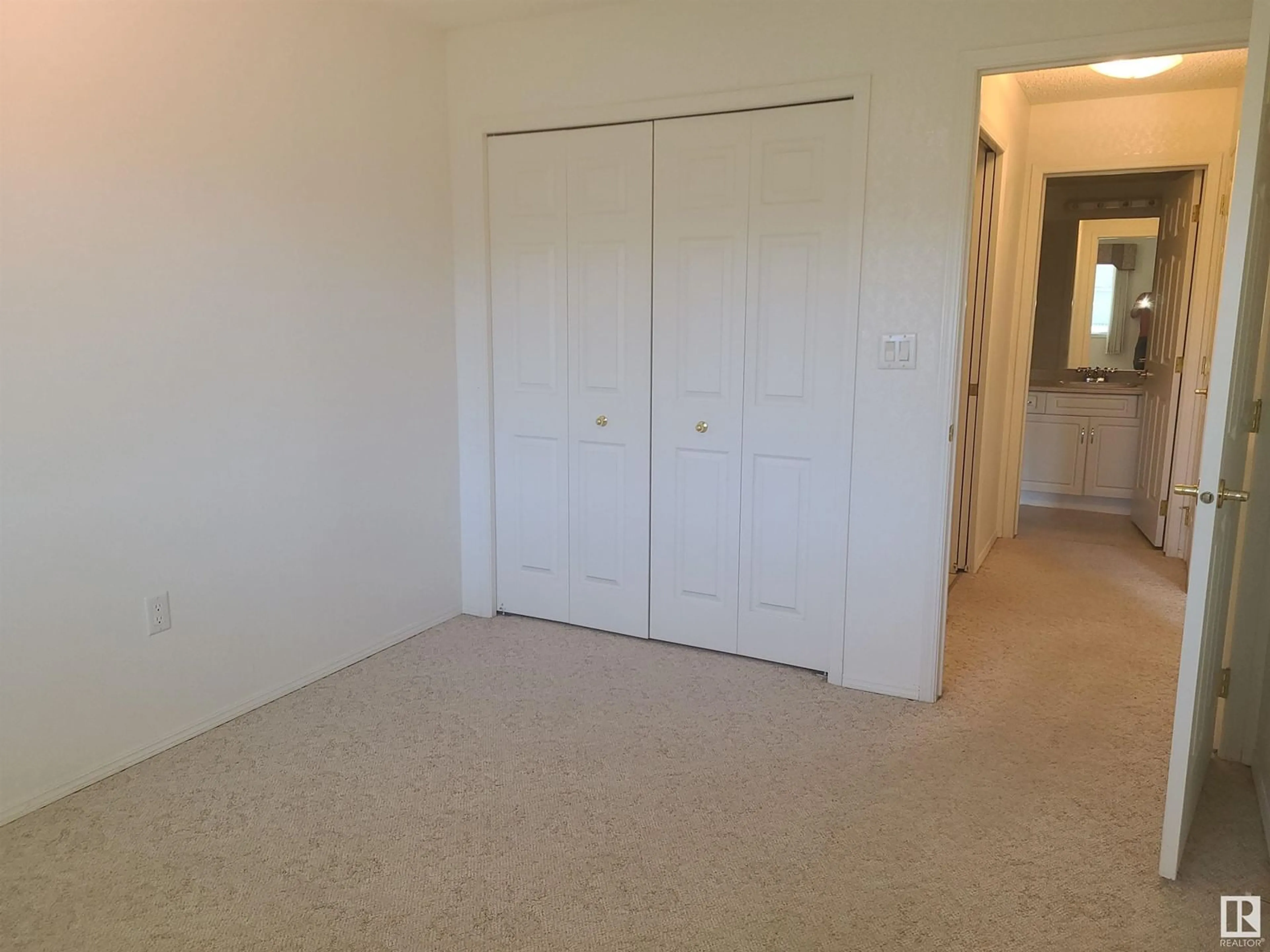 A pic of a room, not visible floor for #213 69 CRYSTAL LN, Sherwood Park Alberta T8H2E9