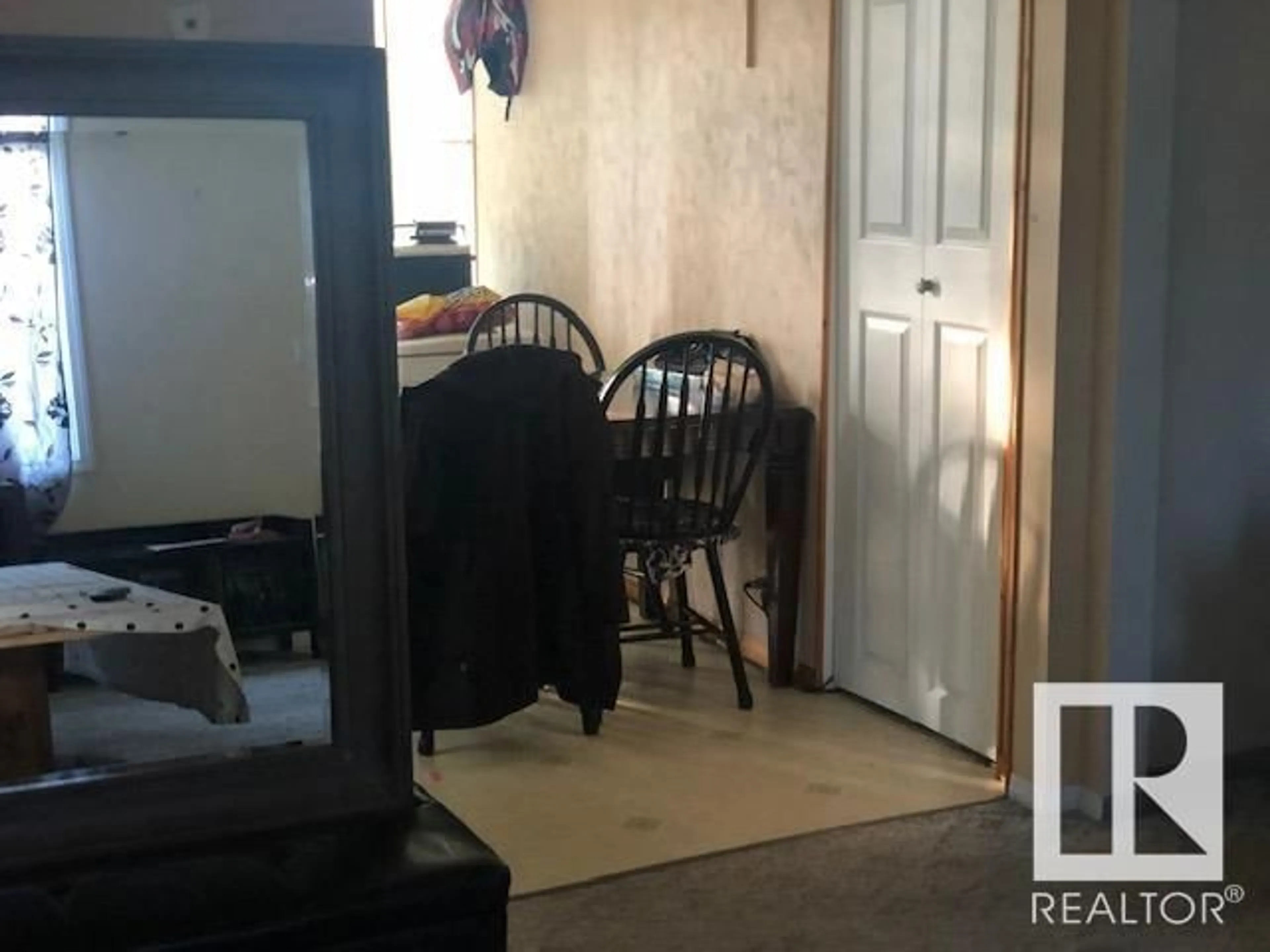 A pic of a room, unknown floor for 9822 155 ST NW, Edmonton Alberta T5P2K9