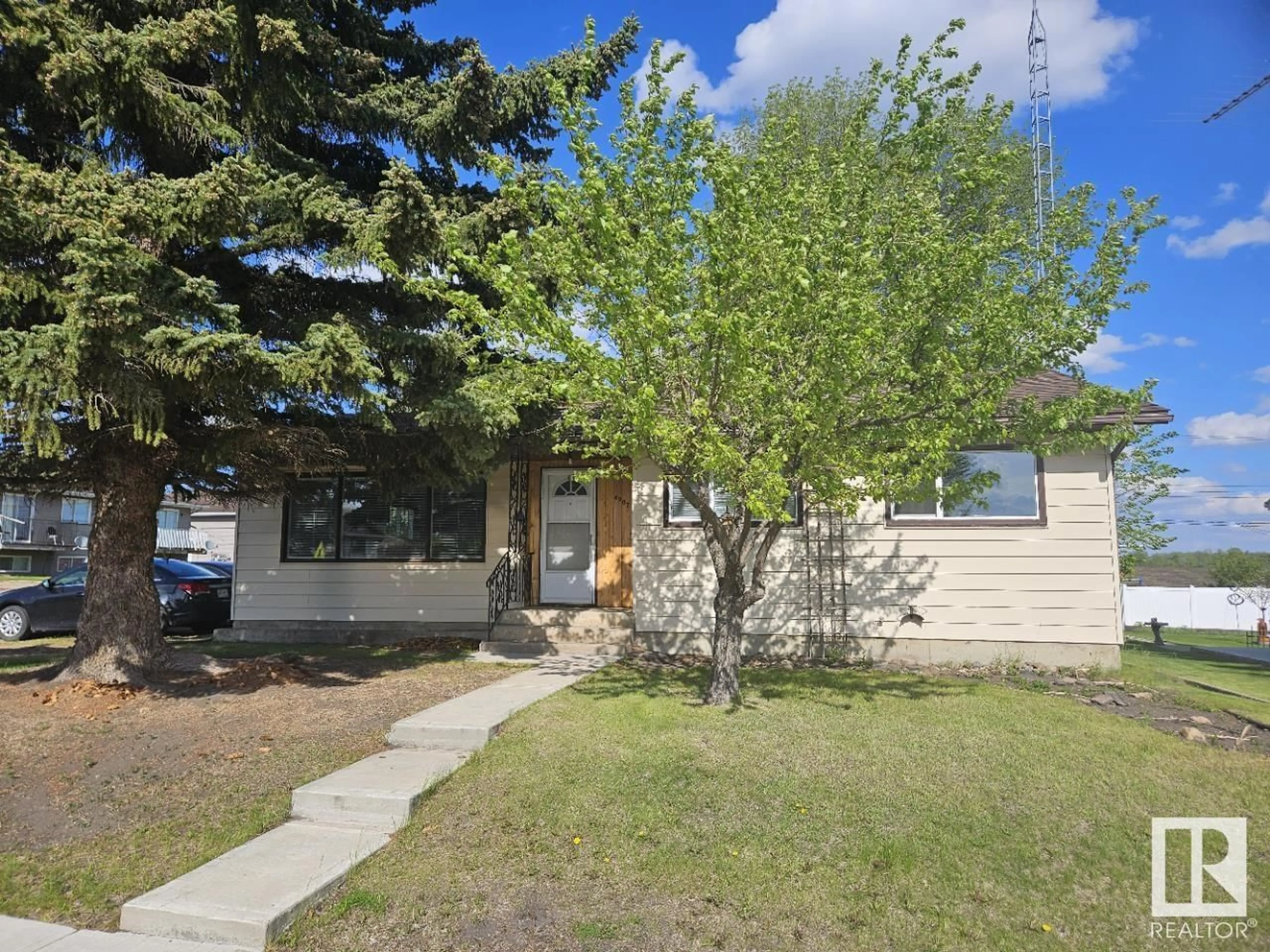 A pic from exterior of the house or condo for 4907 44 ST, Two Hills Alberta T0B4K0