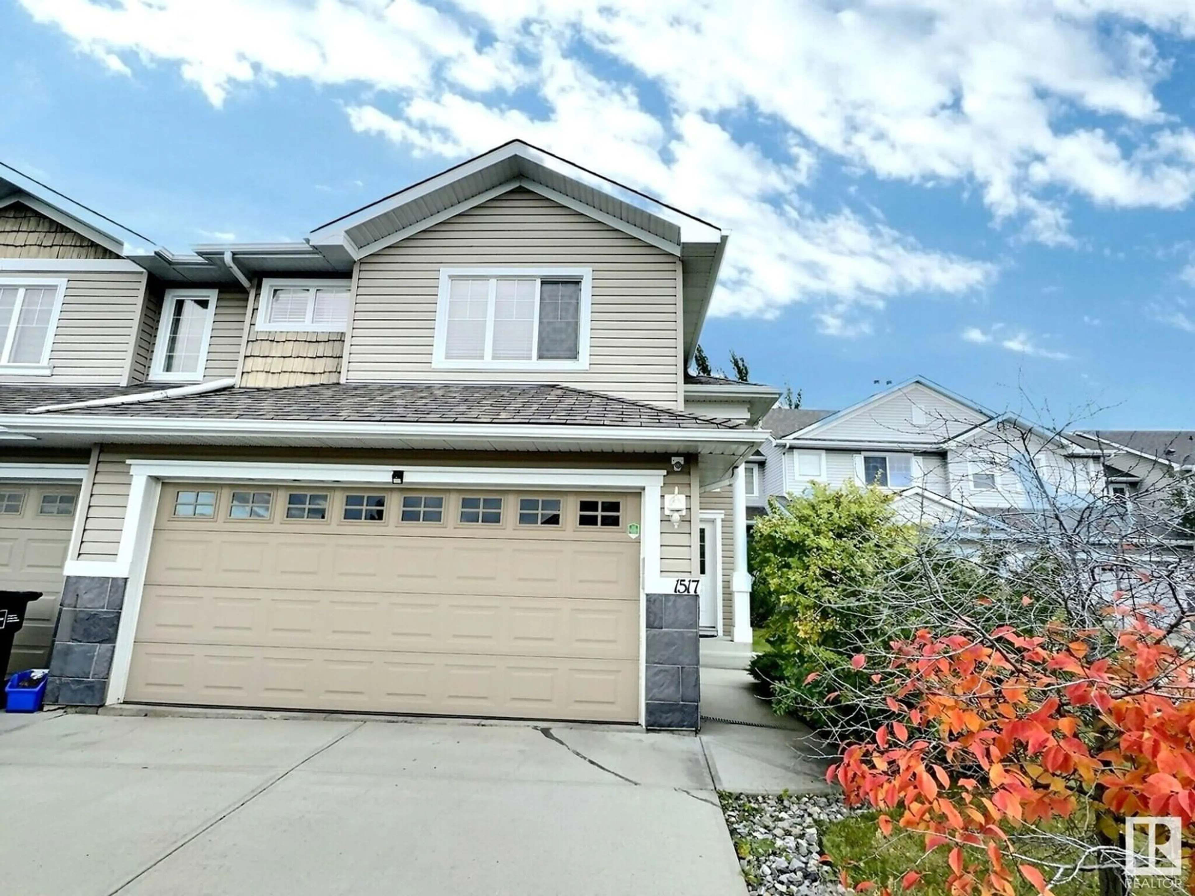 A pic from exterior of the house or condo for 1517 McMillian PL SW, Edmonton Alberta T6W1V6