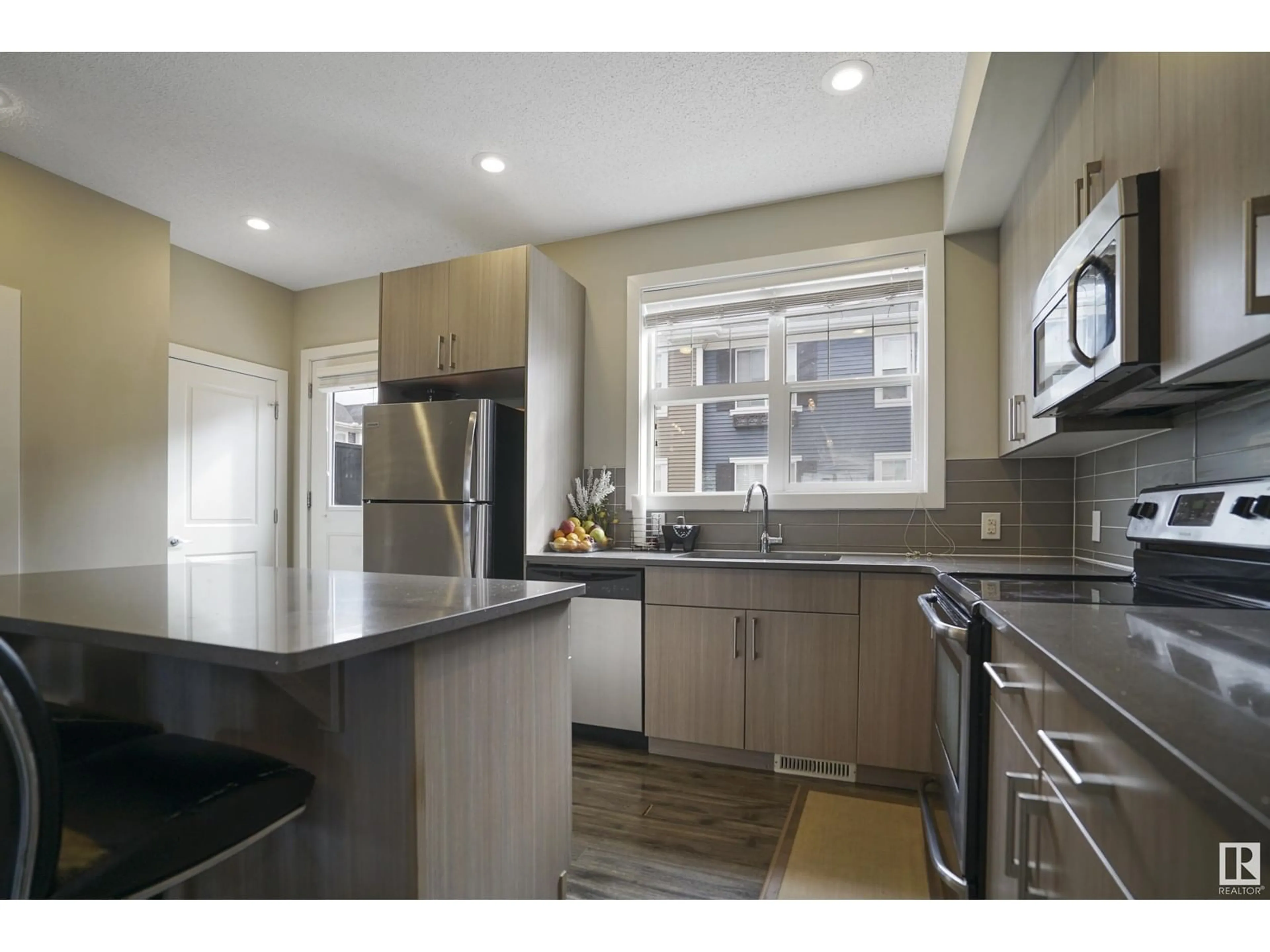 Kitchen for #9 2803 JAMES MOWATT TR SW, Edmonton Alberta T6W2P5