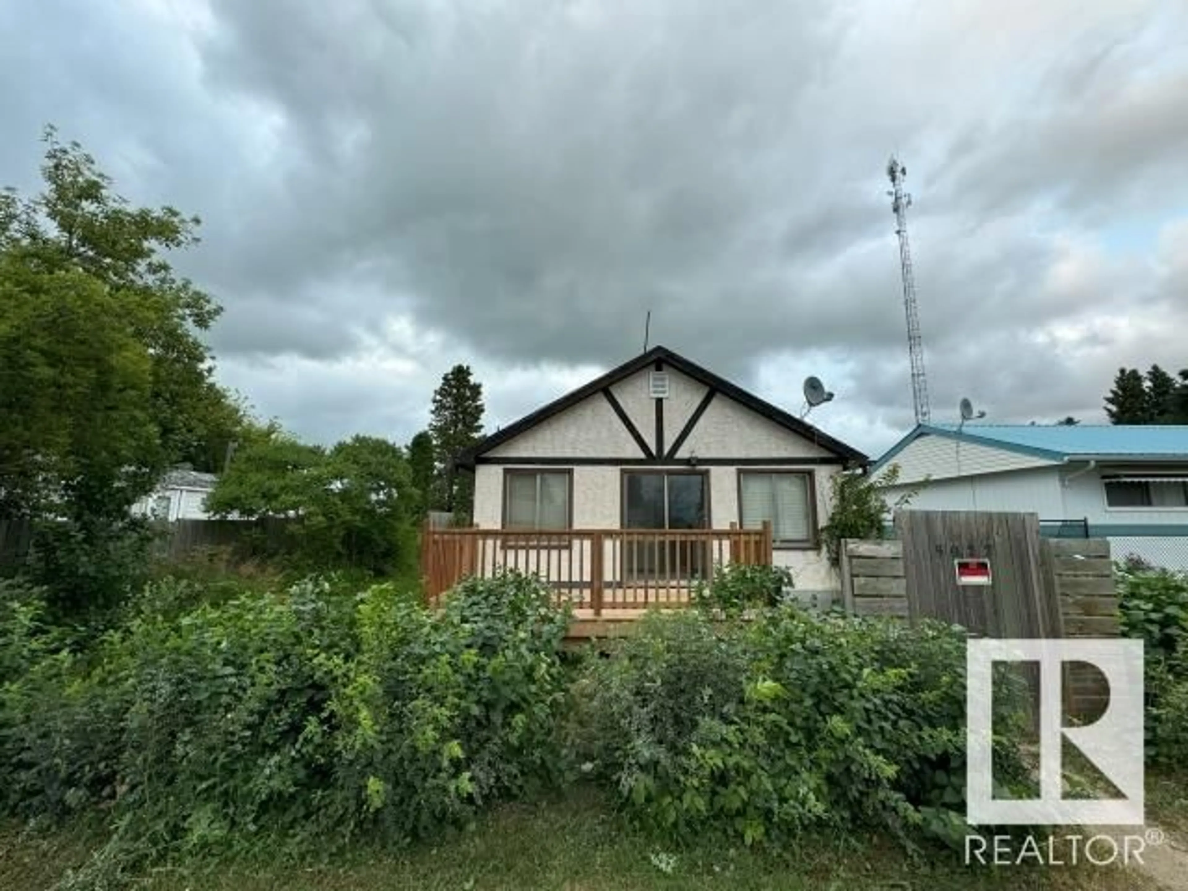 Shed for 5022 50 AV, Warspite Alberta T0A0J0