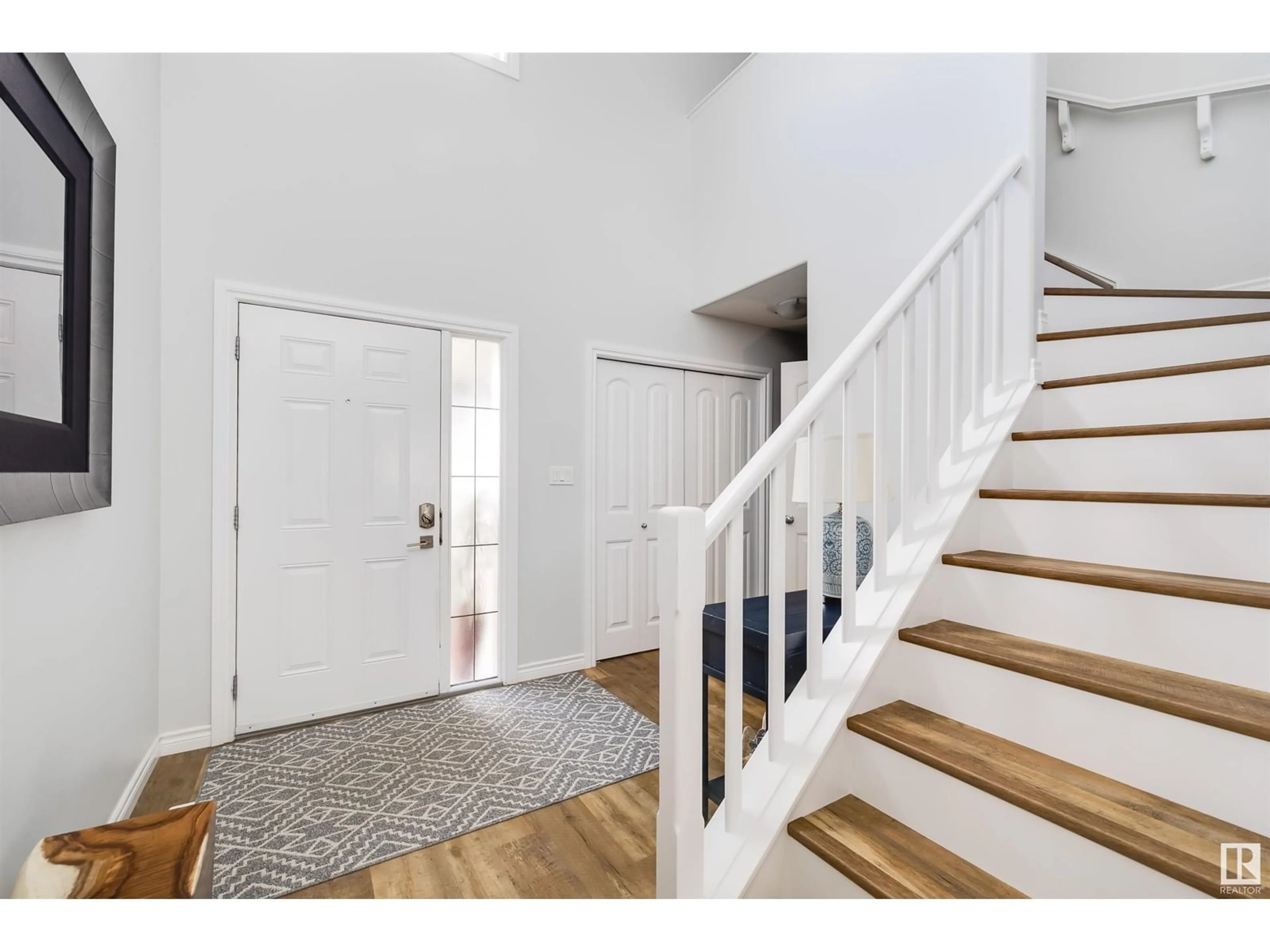 Indoor entryway, wood floors for 1268 FOXWOOD CR, Sherwood Park Alberta T8A4T2