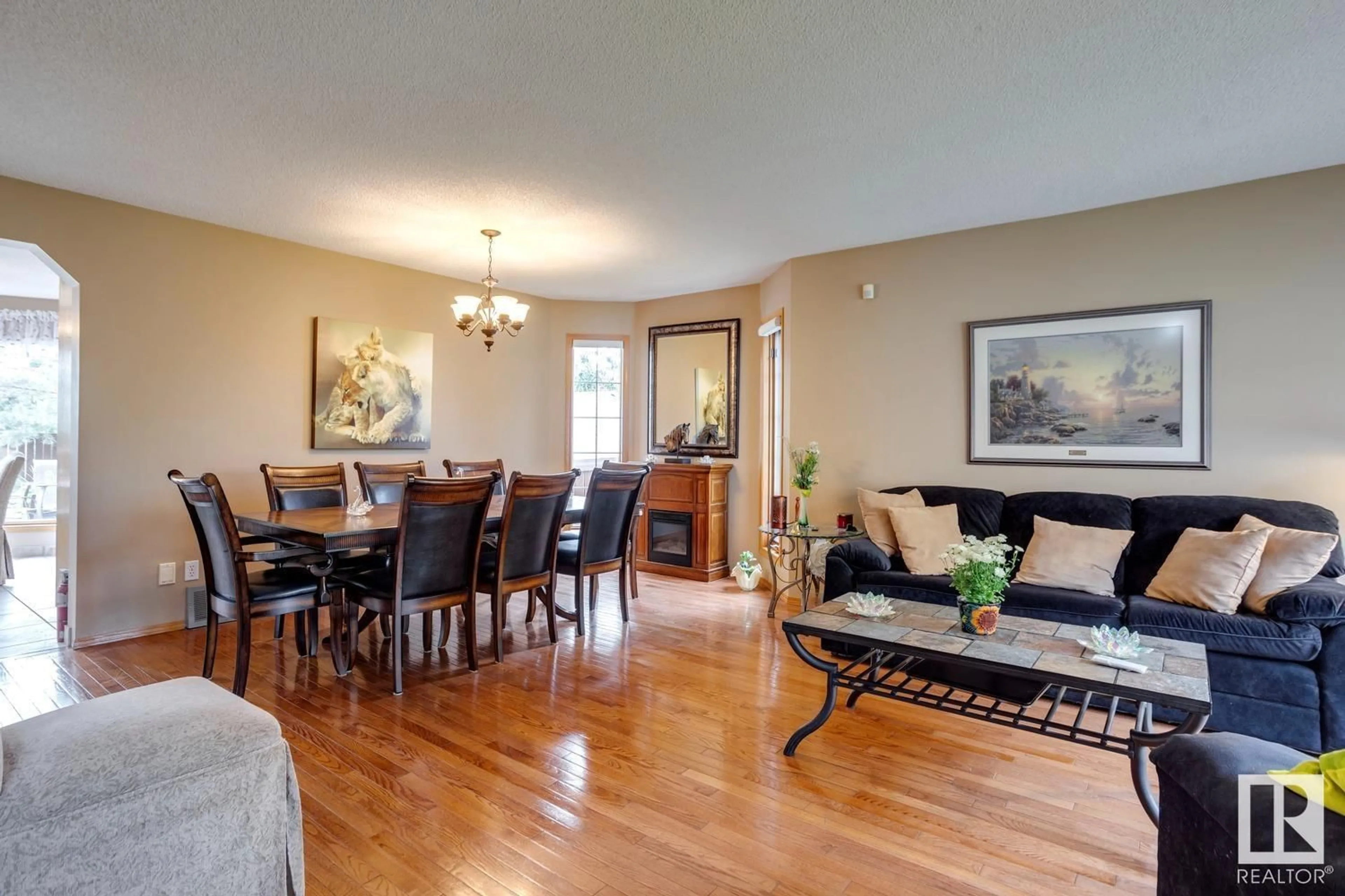 Dining room, wood floors, cottage for 95 NOTTINGHAM RD, Sherwood Park Alberta T8A5M5