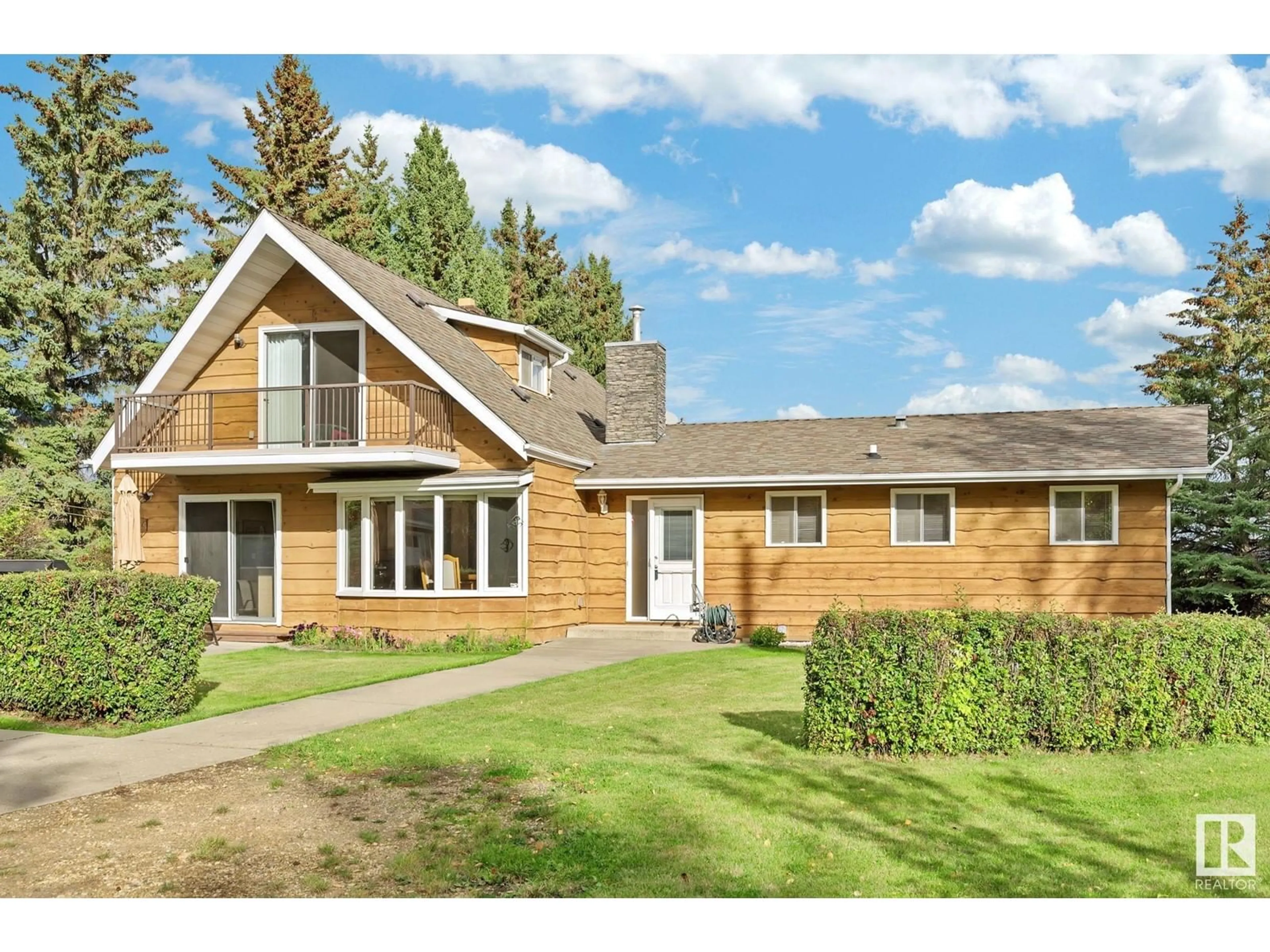 Frontside or backside of a home, cottage for 208 GRANDISLE PT NW NW, Edmonton Alberta T6M2P1