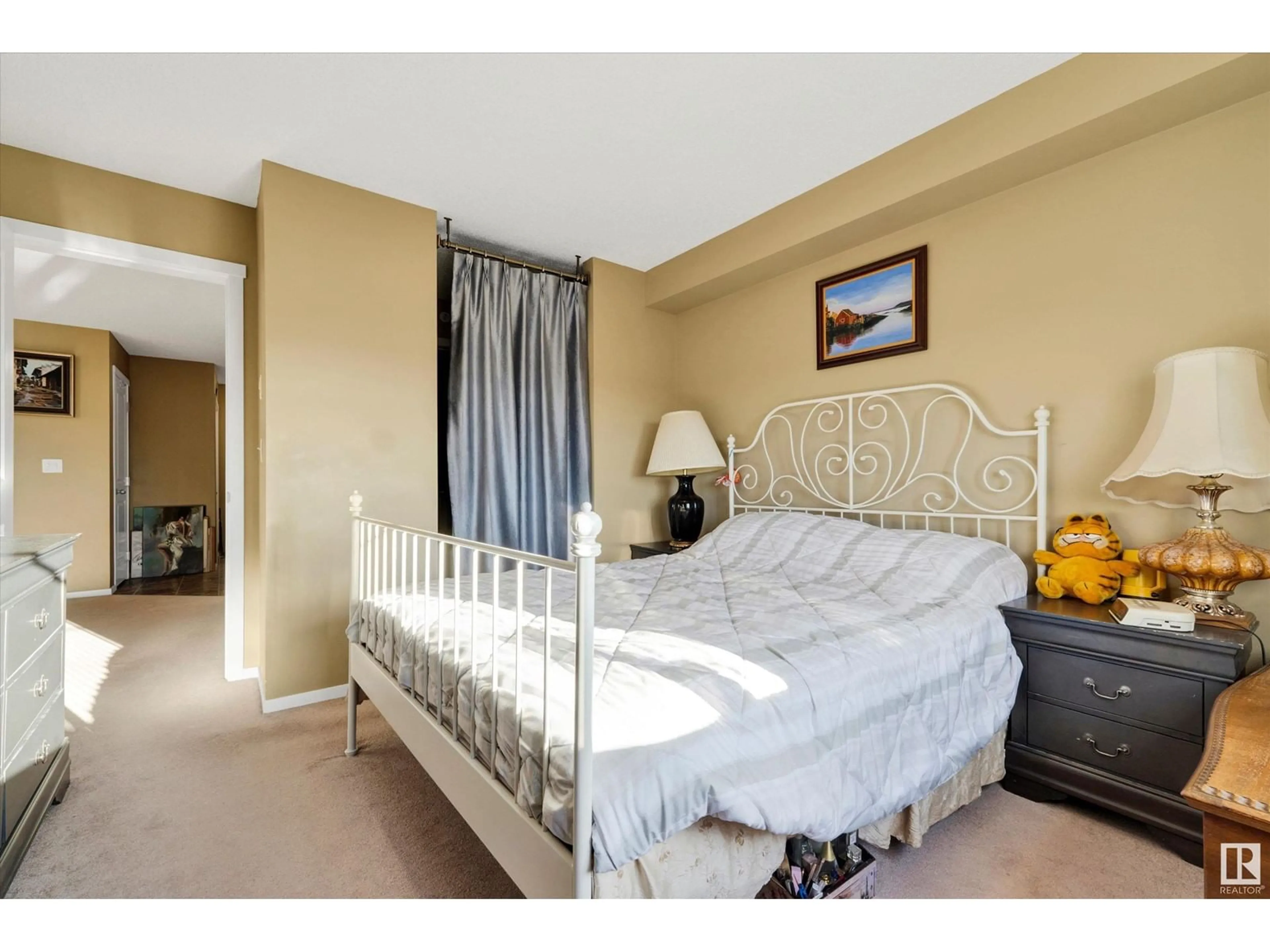 A pic of a room for #416 5390 CHAPPELLE RD SW, Edmonton Alberta T6W3K7