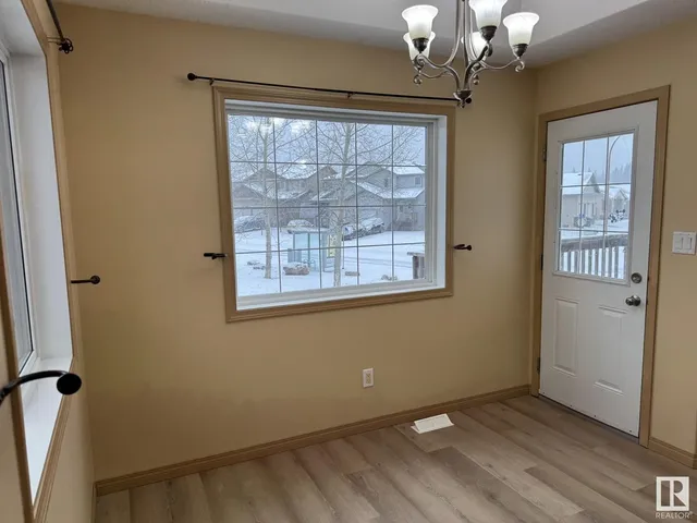 A&B - 6404 47 ST, Cold Lake 3
