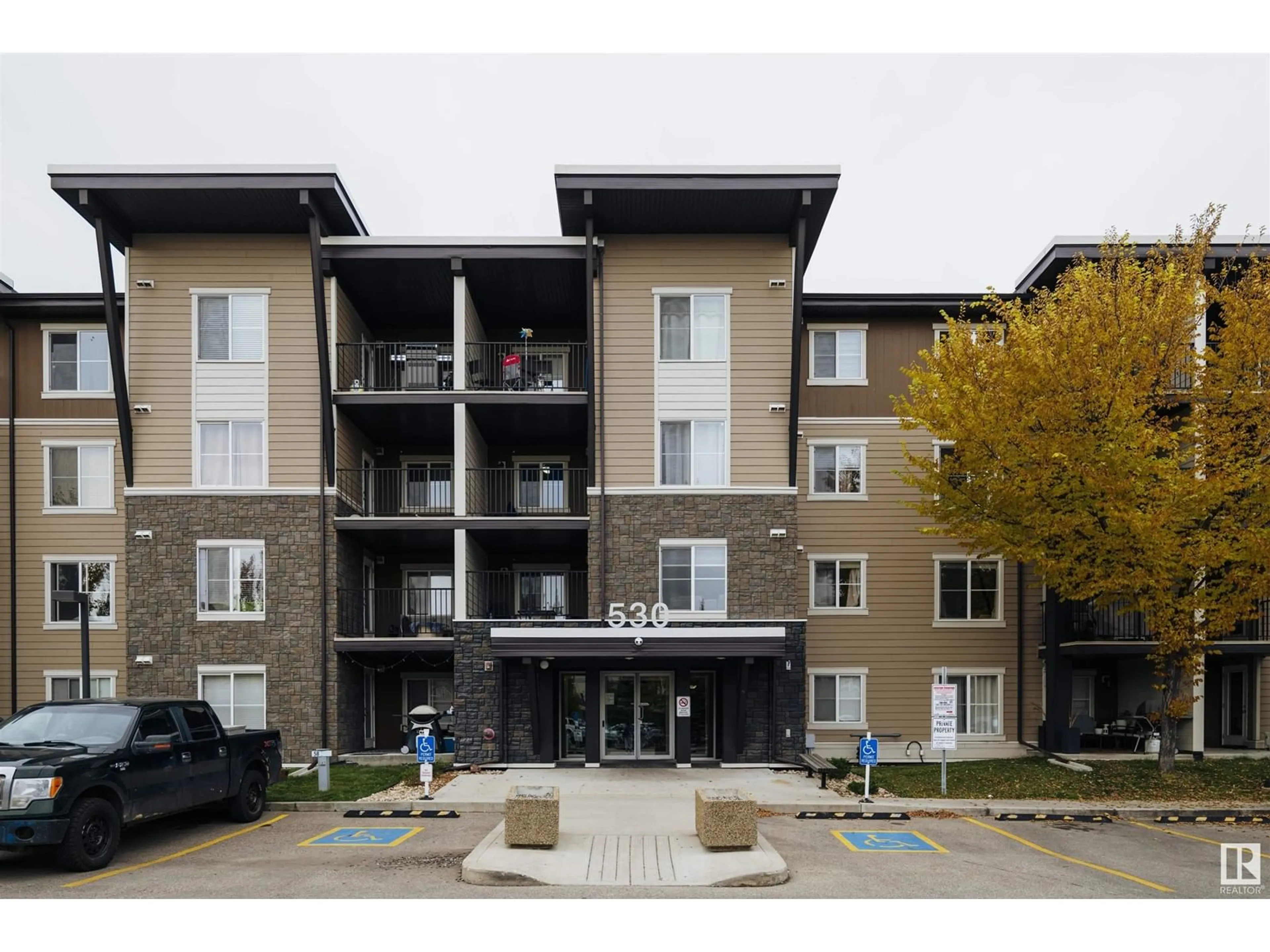 A pic from exterior of the house or condo for #417 530 WATT BV SW, Edmonton Alberta T6X1P7