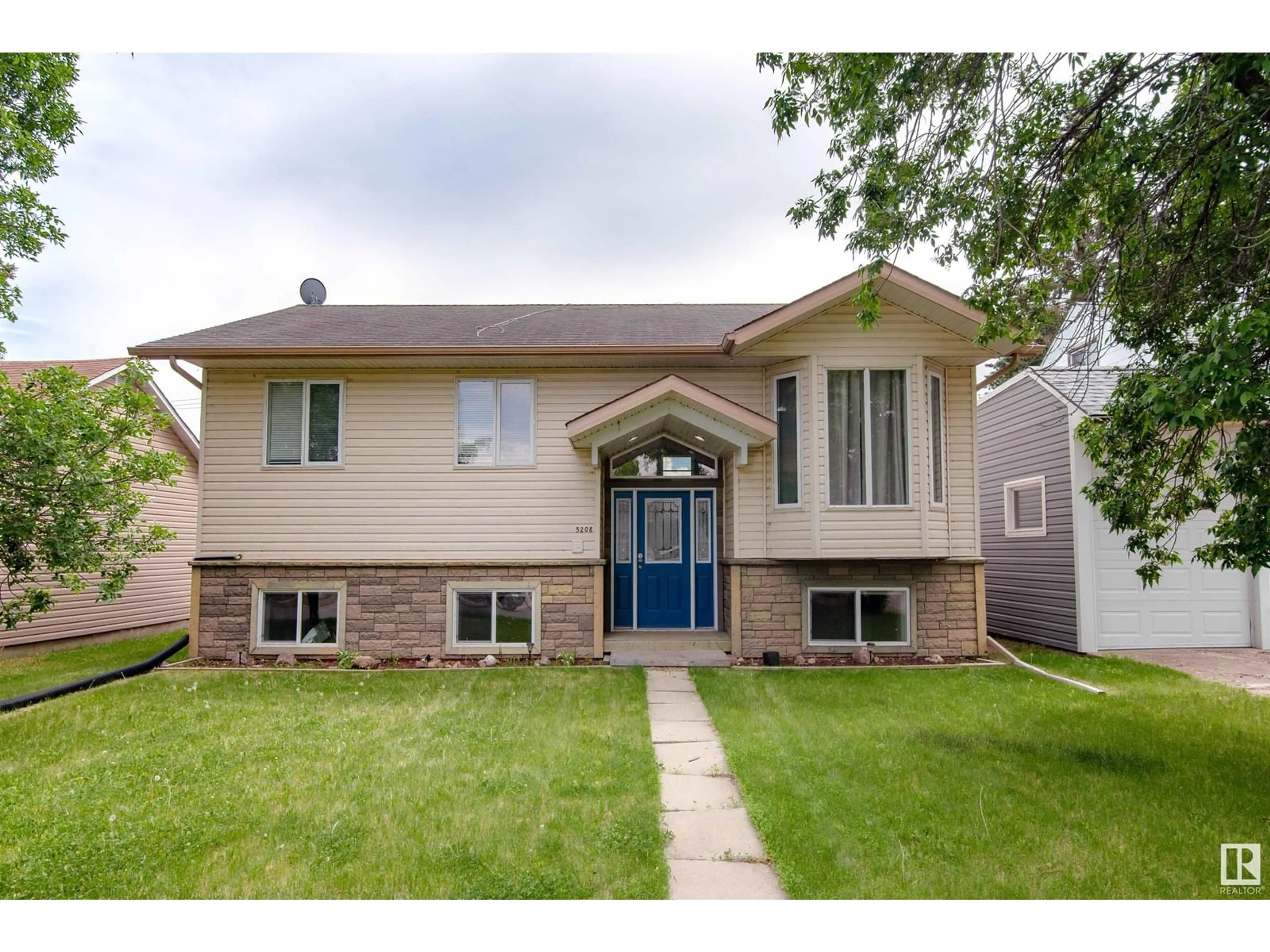 Frontside or backside of a home, the street view for 5208 51 AV, Bonnyville Town Alberta T9N2G9