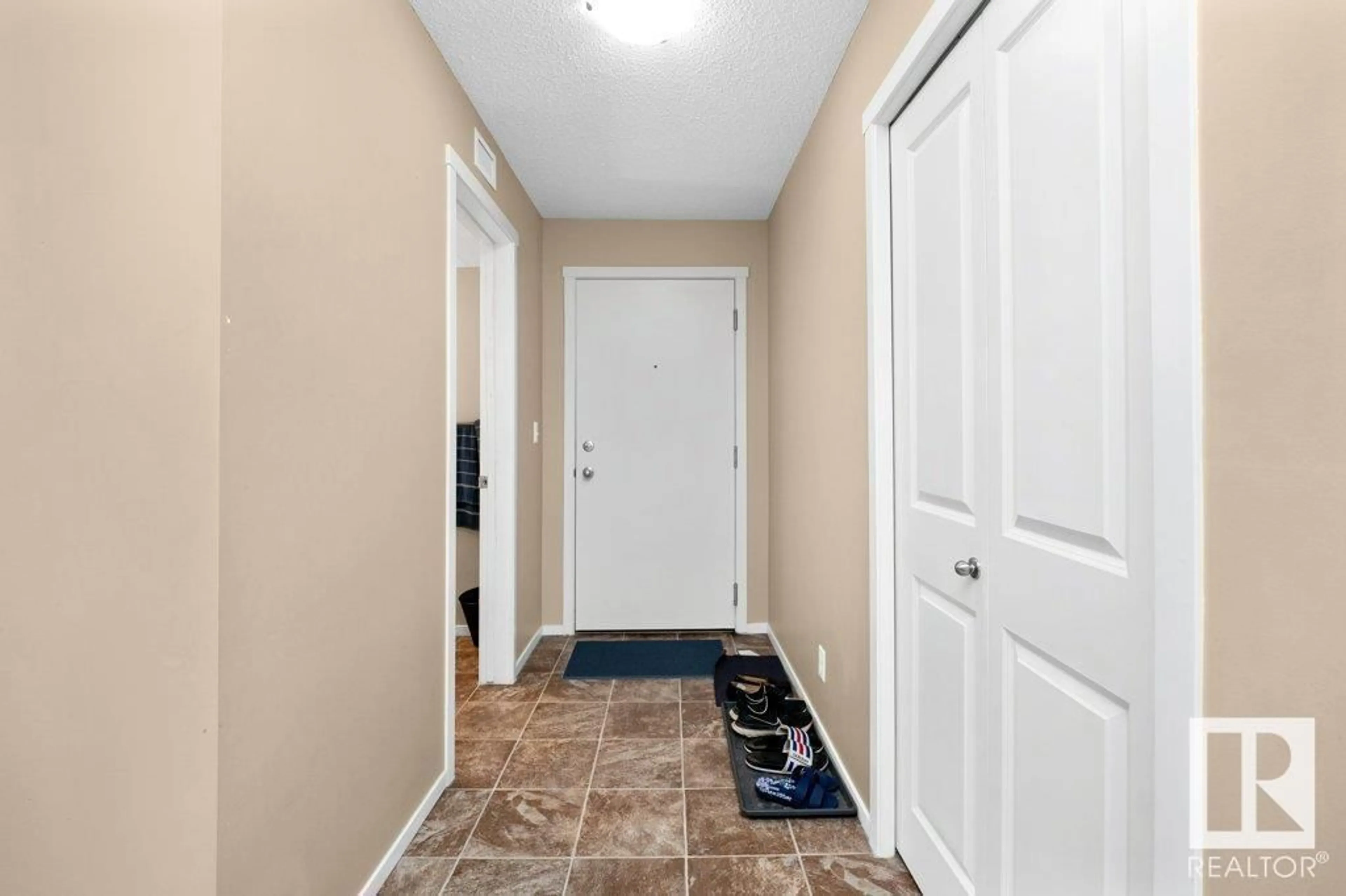 Indoor entryway, not visible floor for #221 111 WATT CM SW, Edmonton Alberta T6X2C6