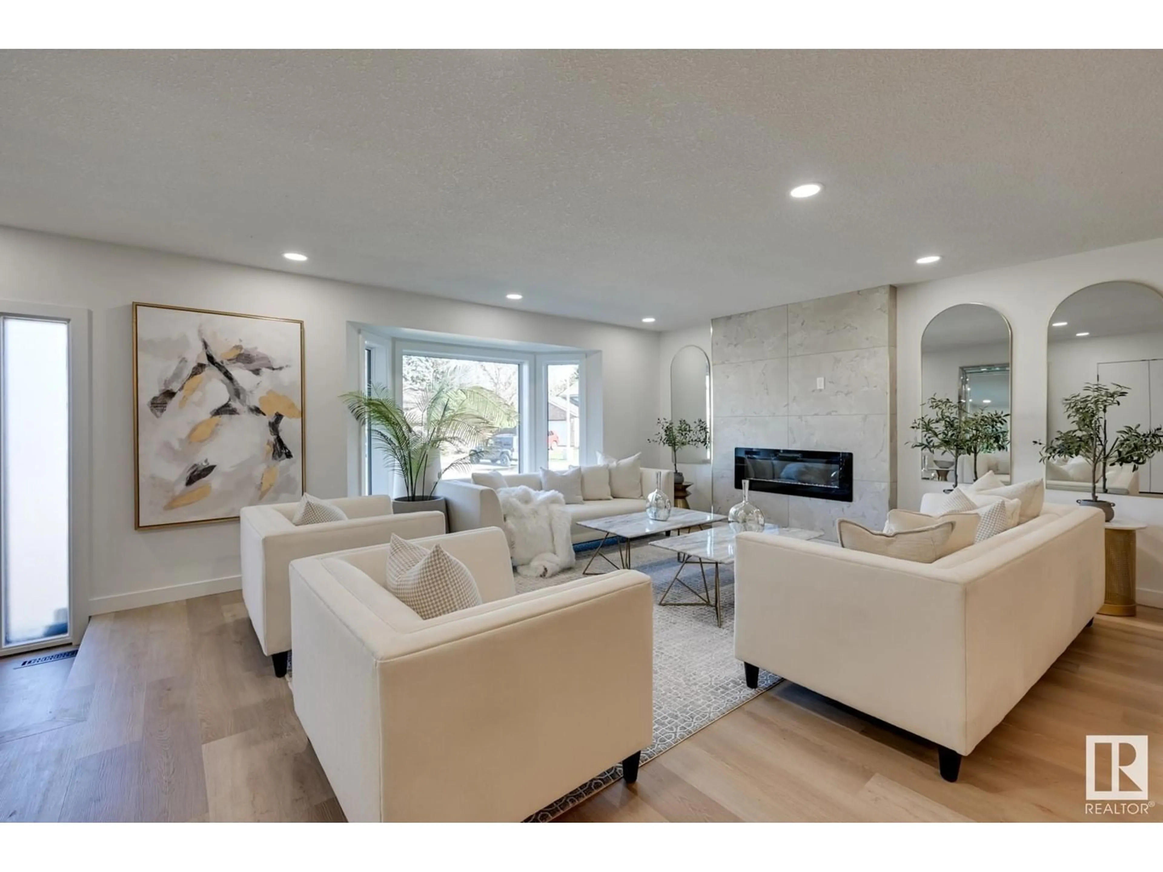 Living room, wood floors for 11411 24 AV NW, Edmonton Alberta T6J4Z1