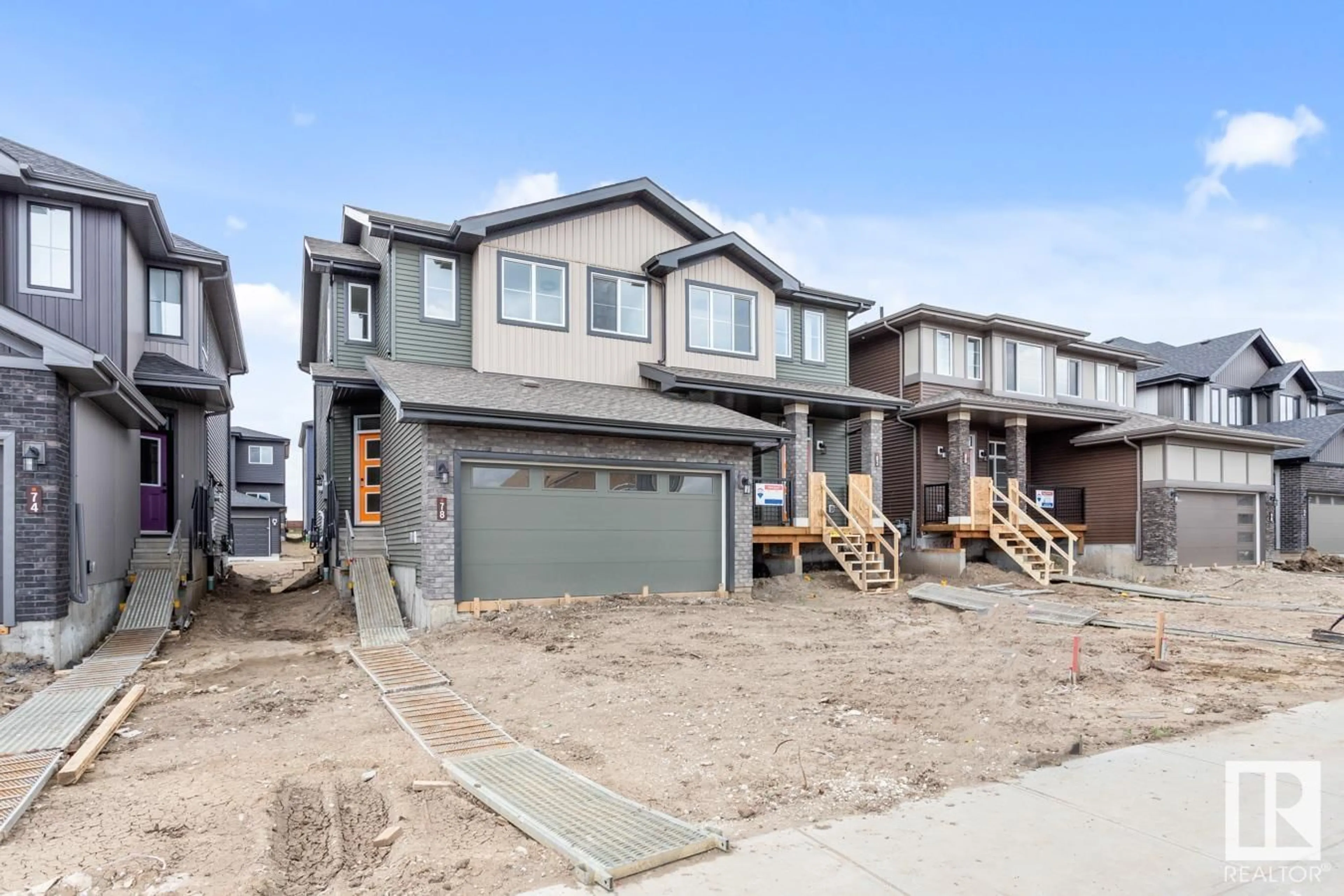 Frontside or backside of a home, the street view for 166 CERBAT CR, Sherwood Park Alberta T8H2Z7