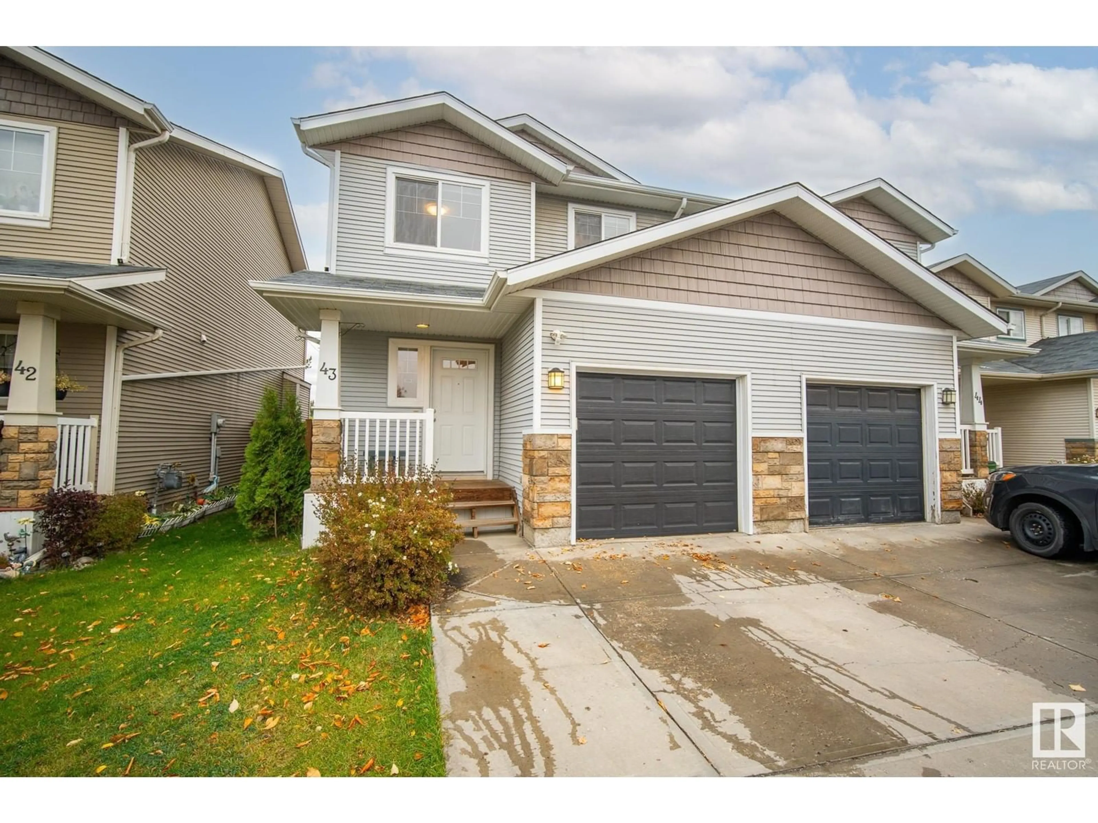 Frontside or backside of a home for #43 14208 36 ST NW, Edmonton Alberta T5Y0E4