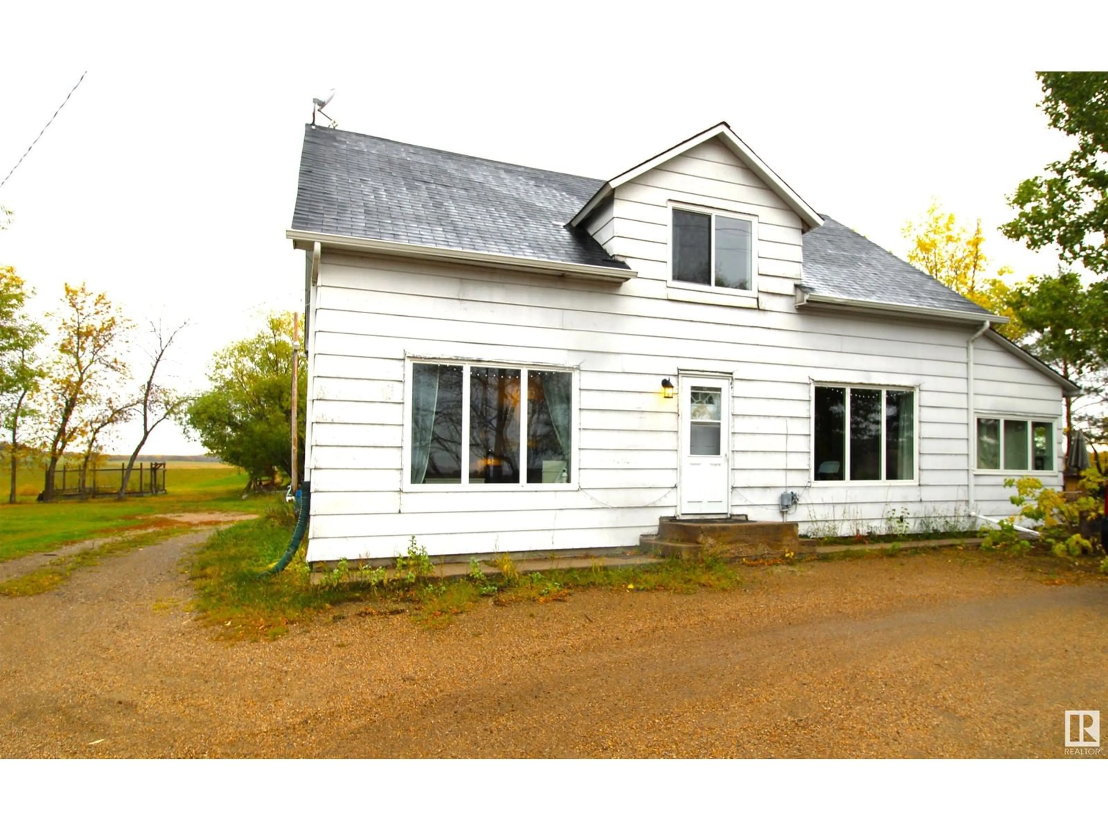 Frontside or backside of a home, cottage for 58311 Rng Rd 95, Rural St. Paul County Alberta T0A3A0