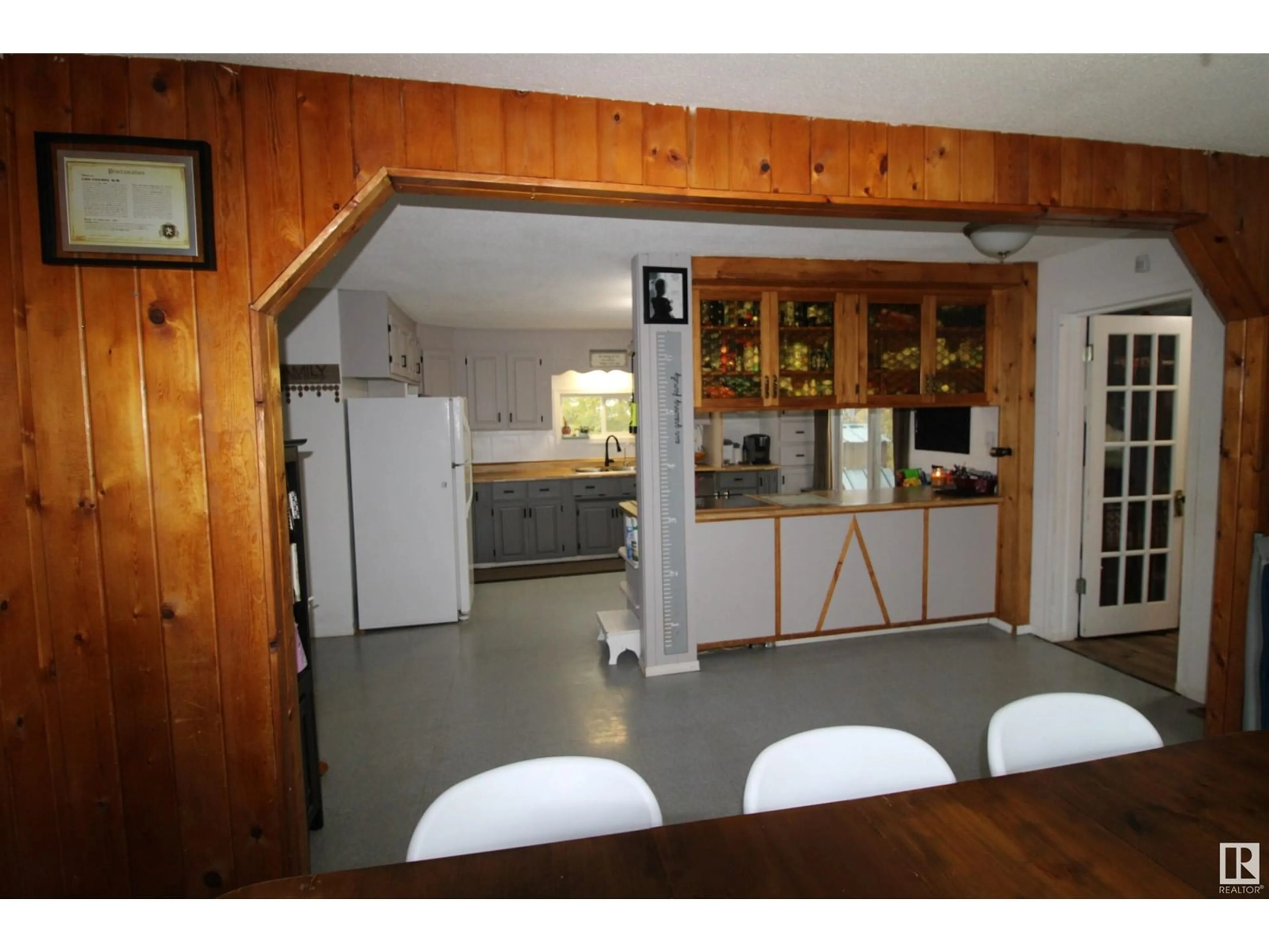 Kitchen, wood floors, cottage for 58311 Rng Rd 95, Rural St. Paul County Alberta T0A3A0