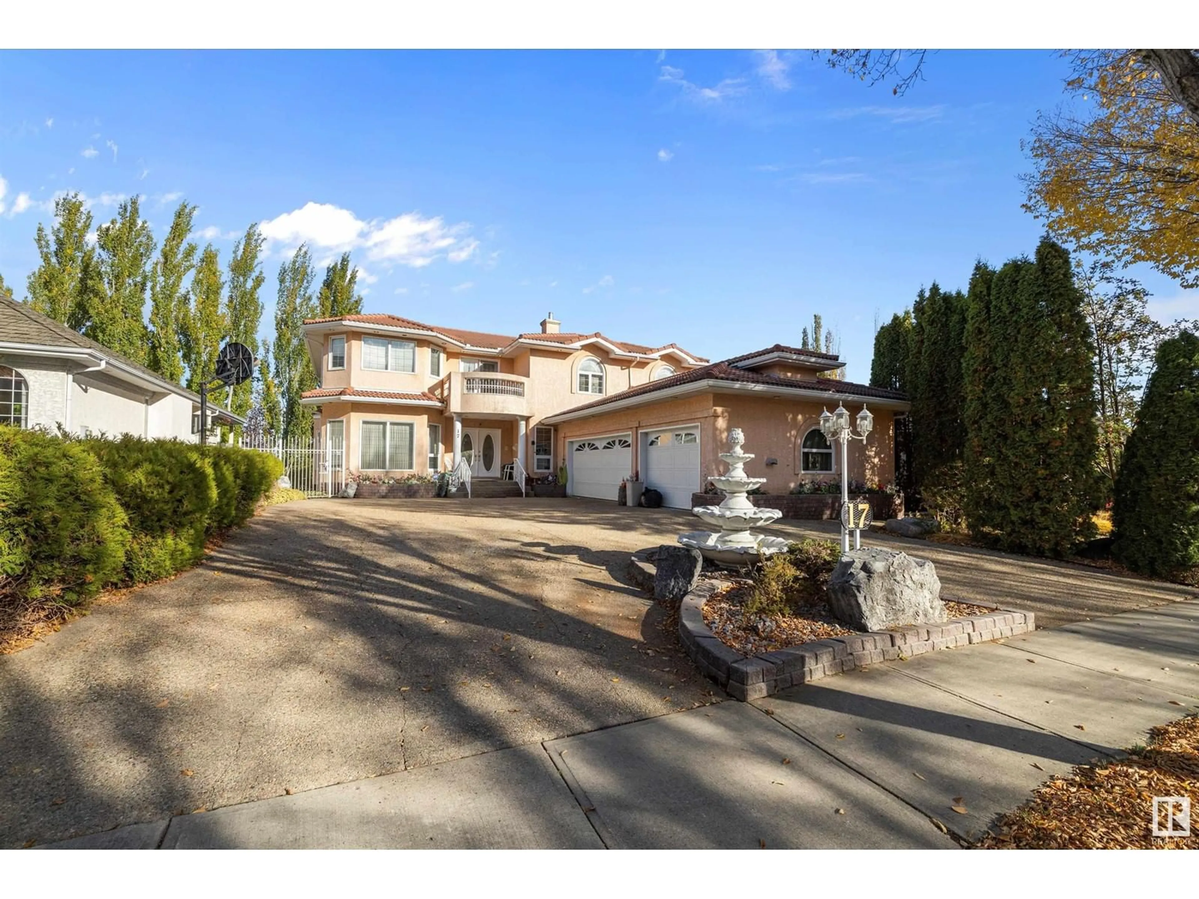 Frontside or backside of a home, the street view for 17 Osprey PT, St. Albert Alberta T8N6E6