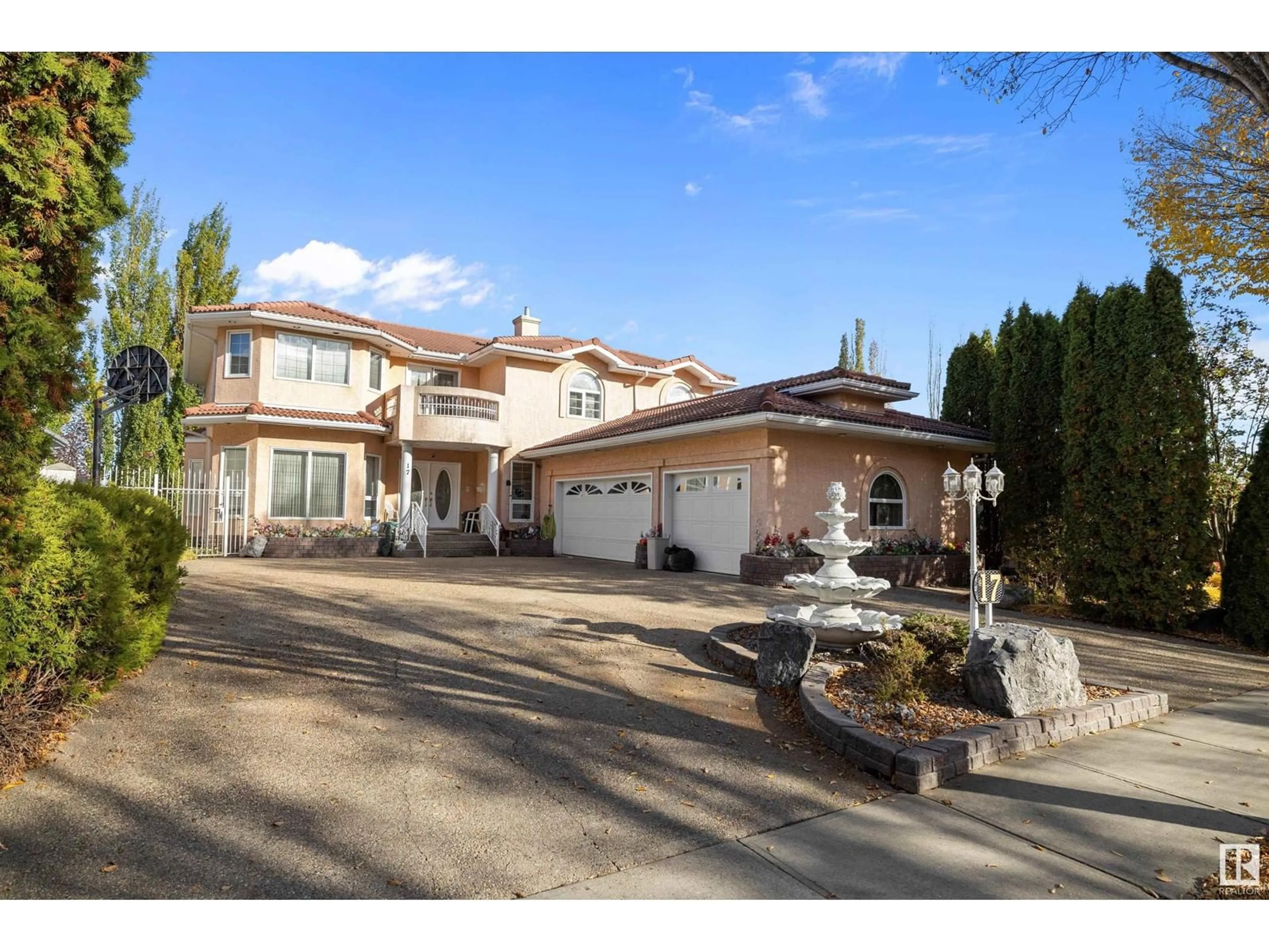 Frontside or backside of a home, the street view for 17 Osprey PT, St. Albert Alberta T8N6E6