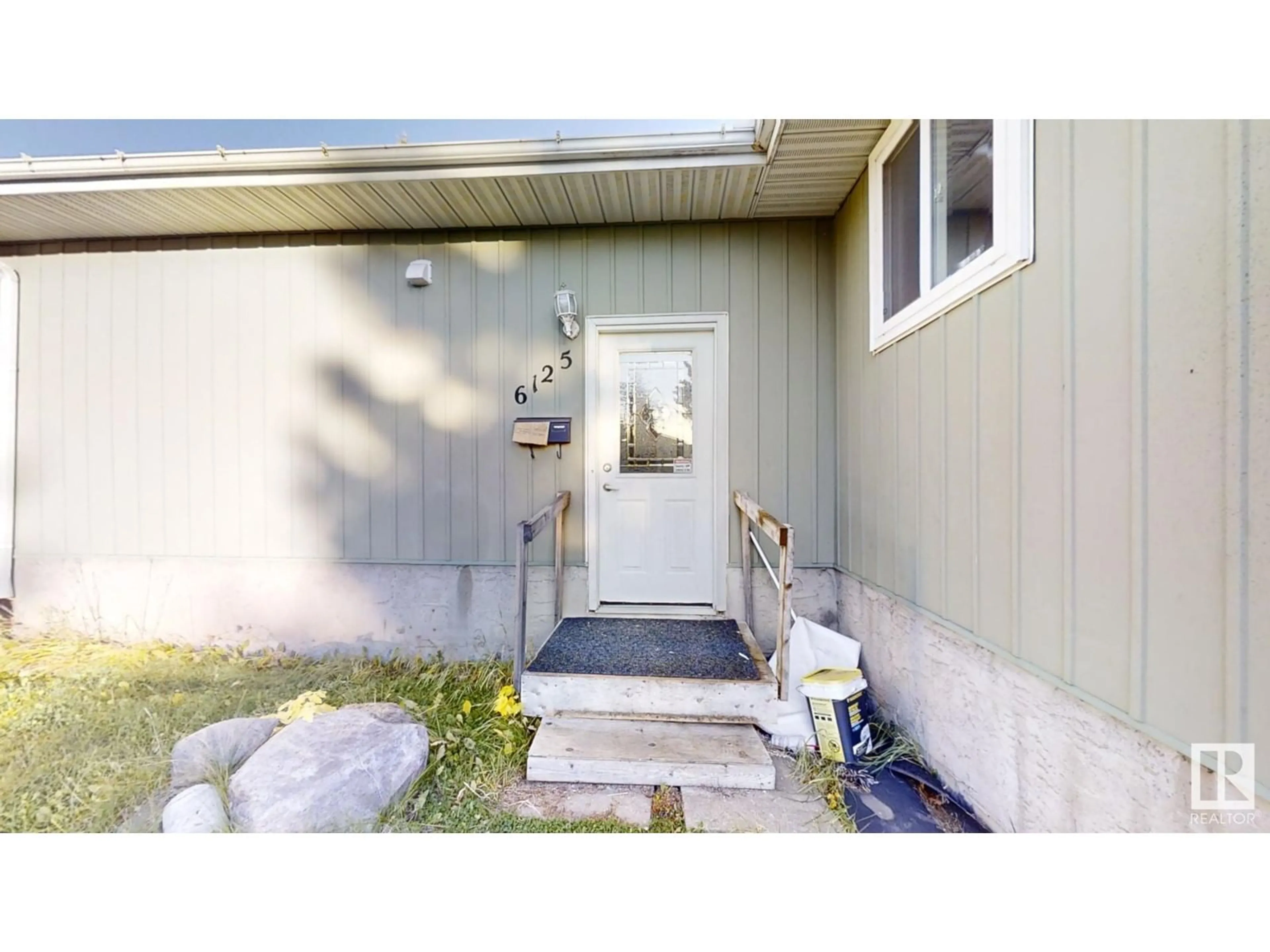 A pic from exterior of the house or condo, cottage for 6125 17A Ave NW, Edmonton Alberta T6L2B8