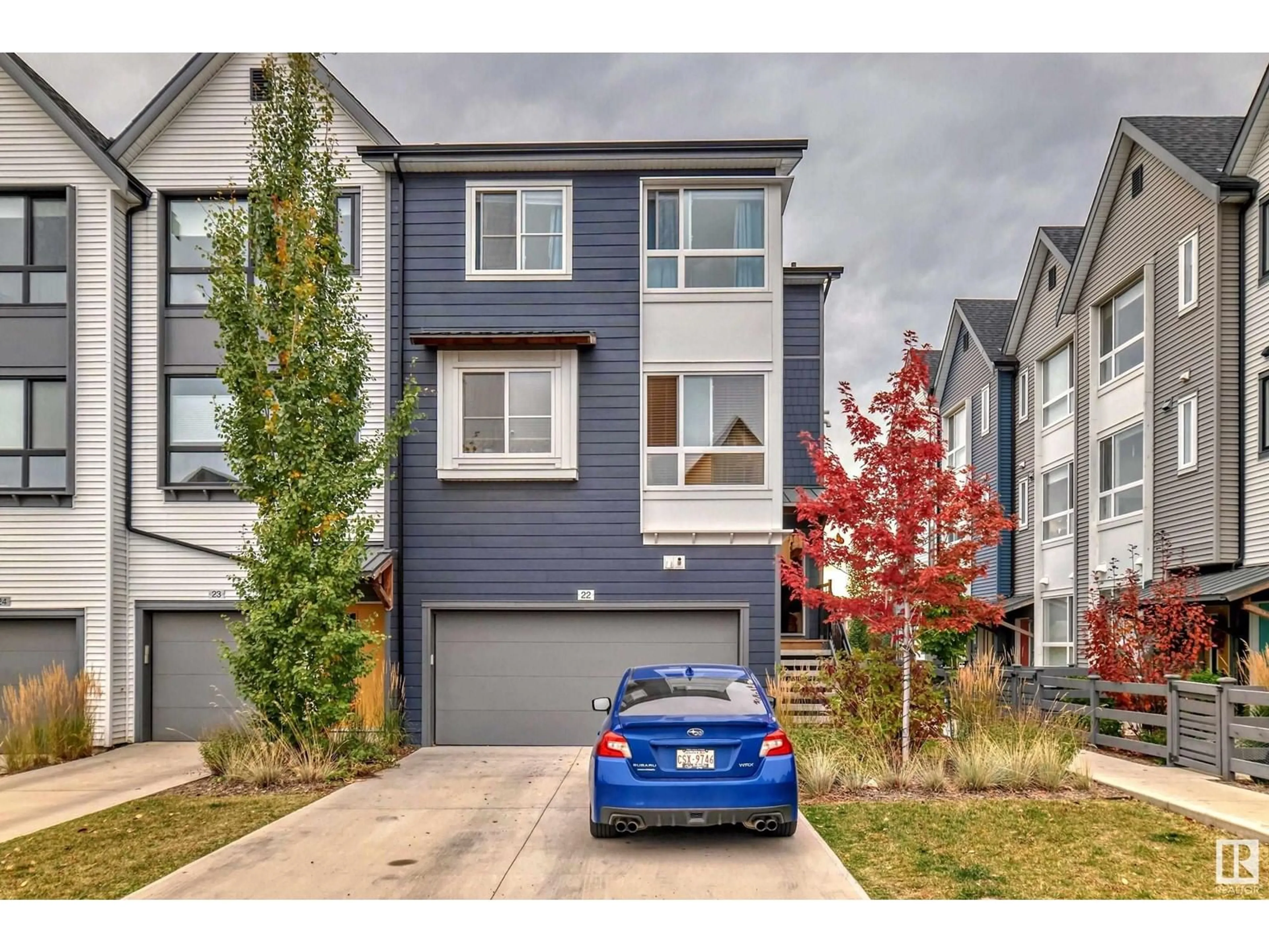 A pic from exterior of the house or condo, the street view for #22 100 JENSEN LAKES BV, St. Albert Alberta T8N7T9