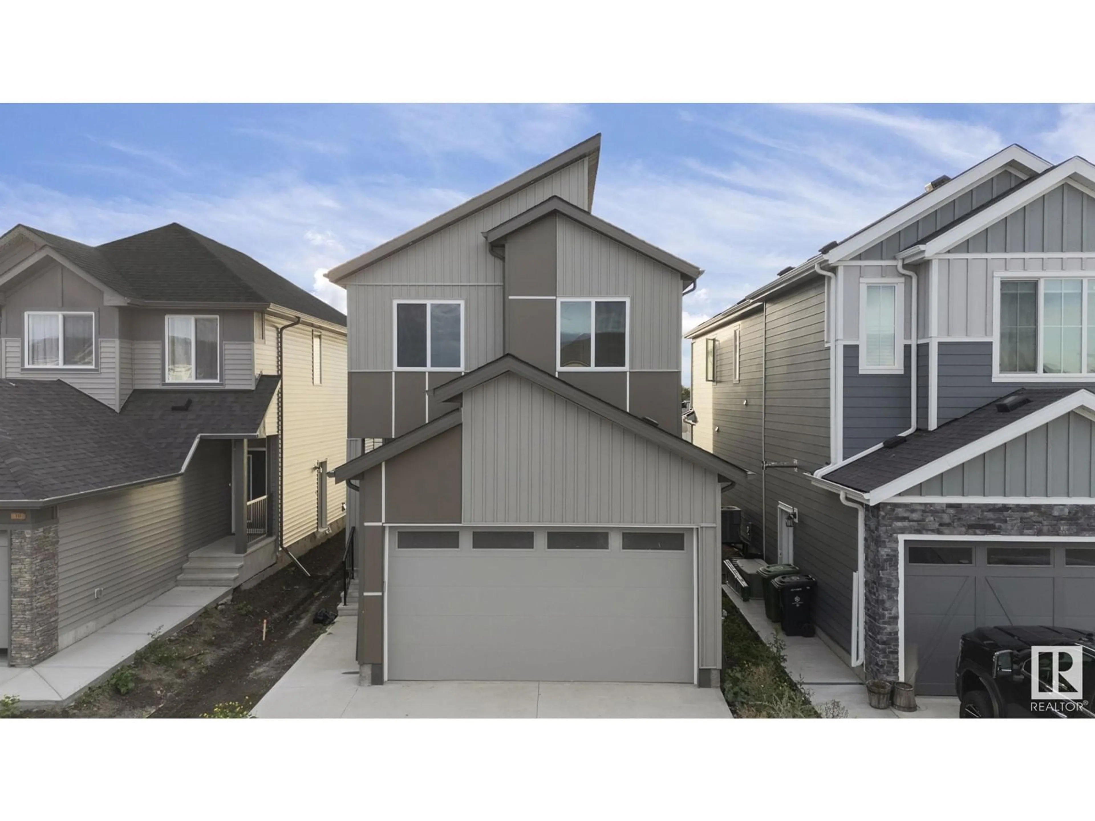 Frontside or backside of a home, the street view for 6 DORAIS WY, Fort Saskatchewan Alberta T8L0X3