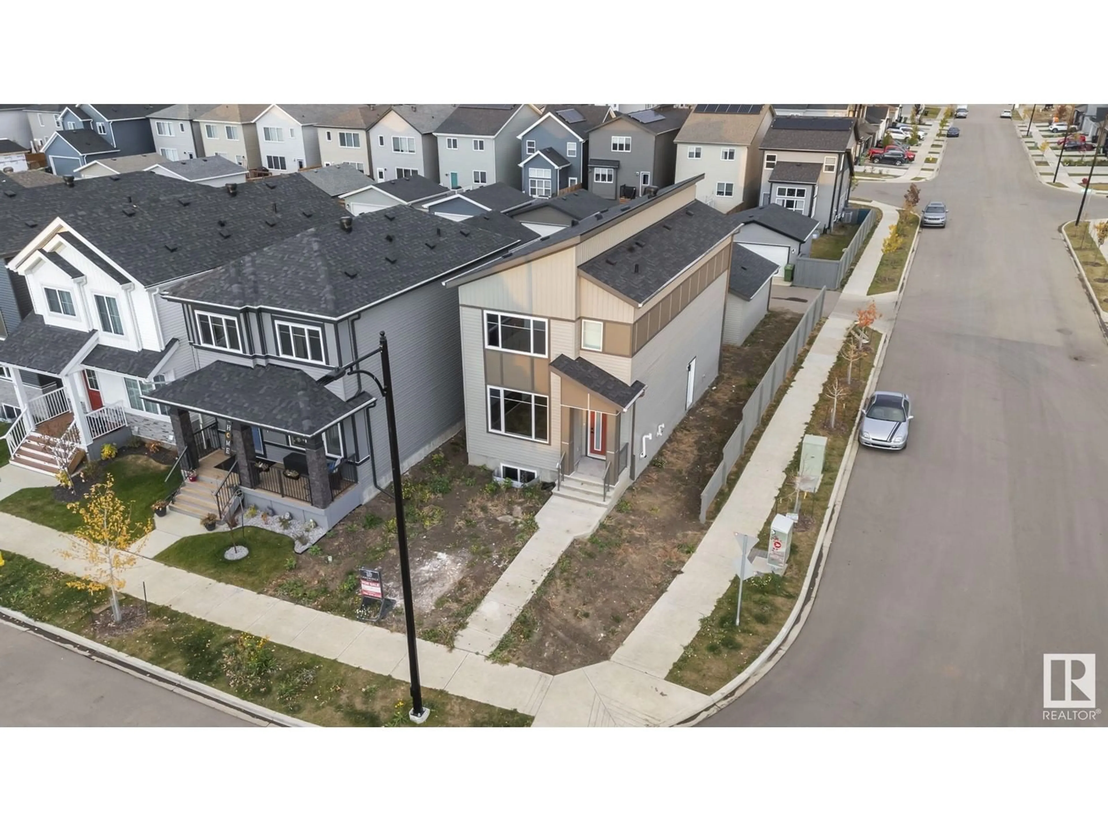 Frontside or backside of a home, the street view for 41 DORAIS WY, Fort Saskatchewan Alberta T8L0X3