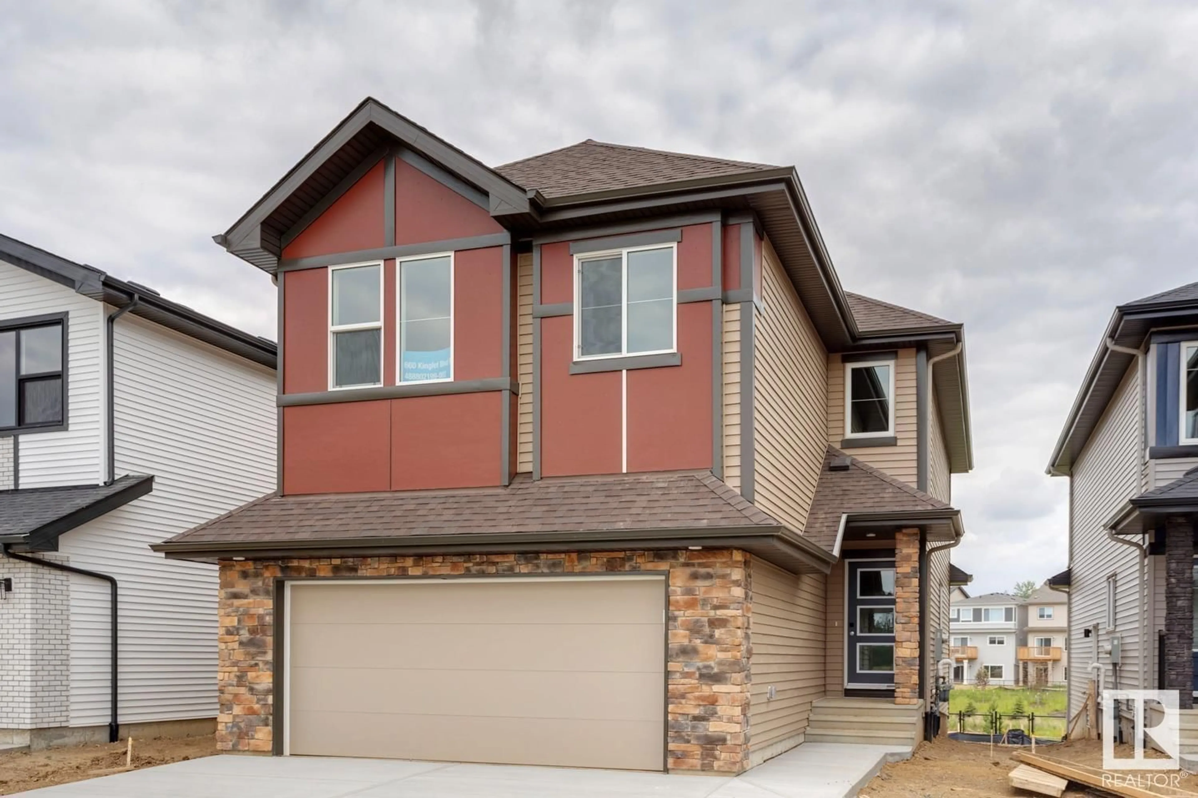 Frontside or backside of a home, cottage for 660 KINGLET BV NW, Edmonton Alberta T5S2B9