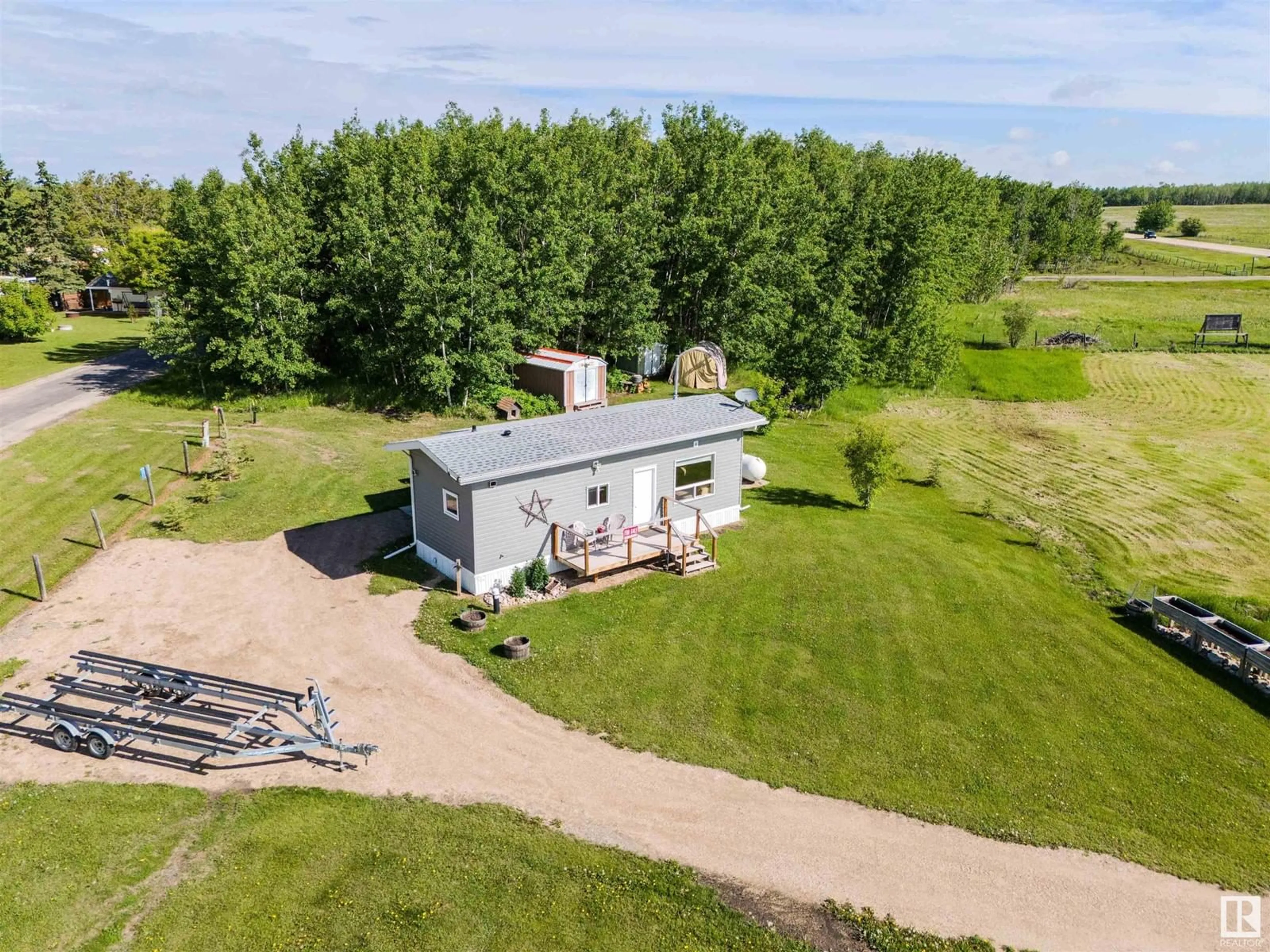 A pic from exterior of the house or condo, cottage for #106 57330 Rge Rd 30, Rural Barrhead County Alberta T0G0H0