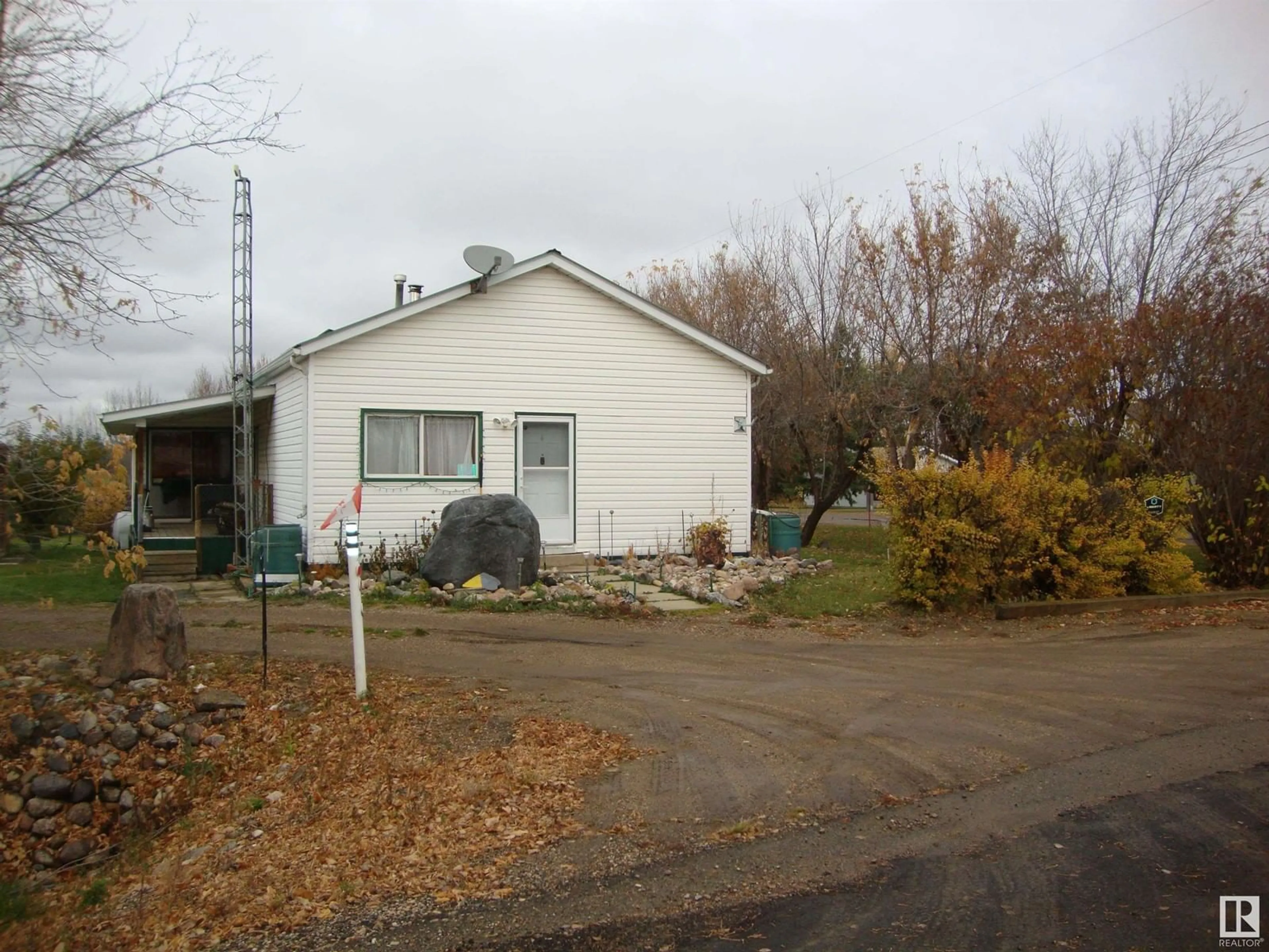 Frontside or backside of a home, the street view for 5002 50 AV, Abee Alberta T0A0A0