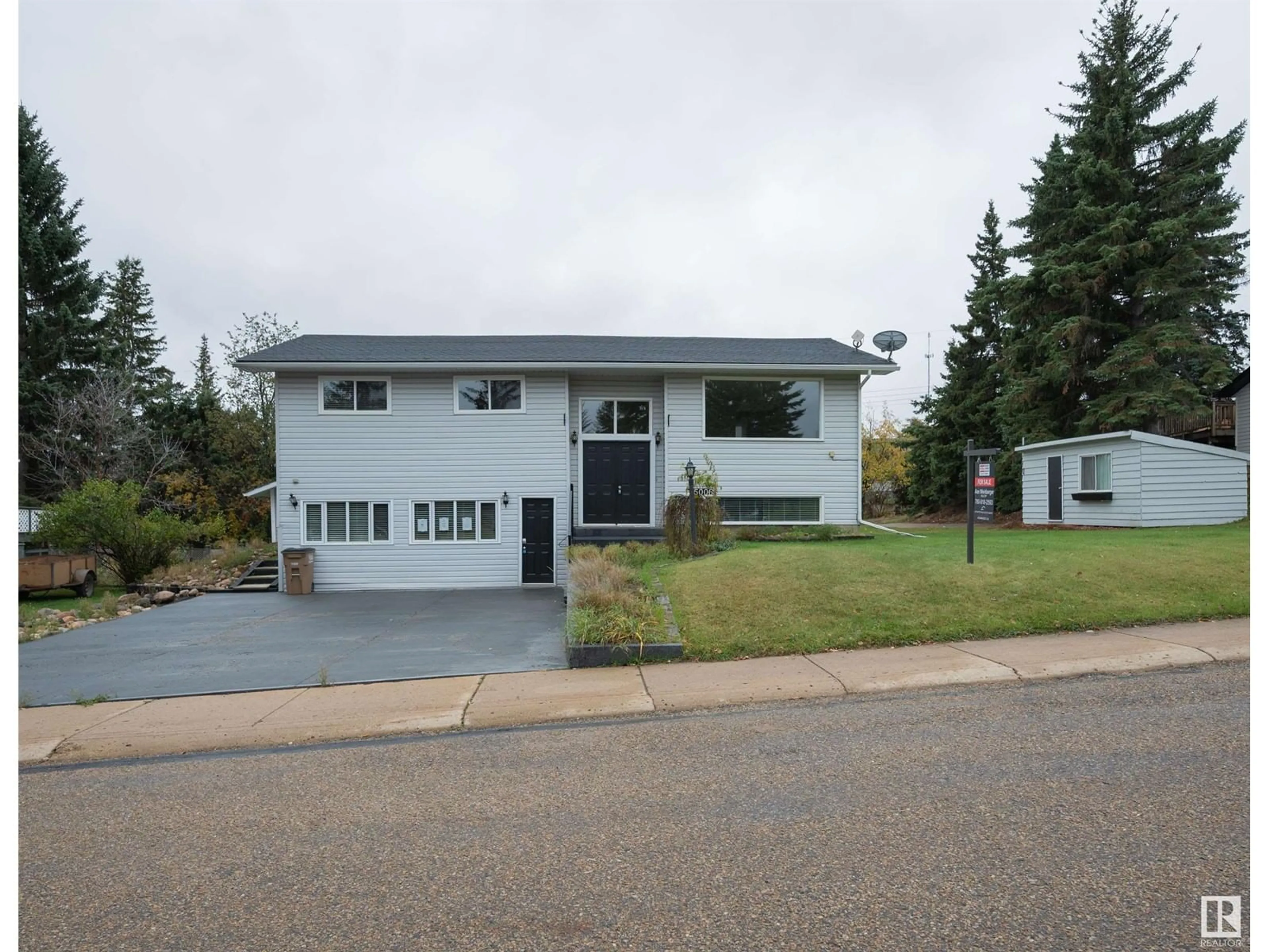 Frontside or backside of a home, the street view for 5006 42 Ave, Athabasca Town Alberta T9S1J4