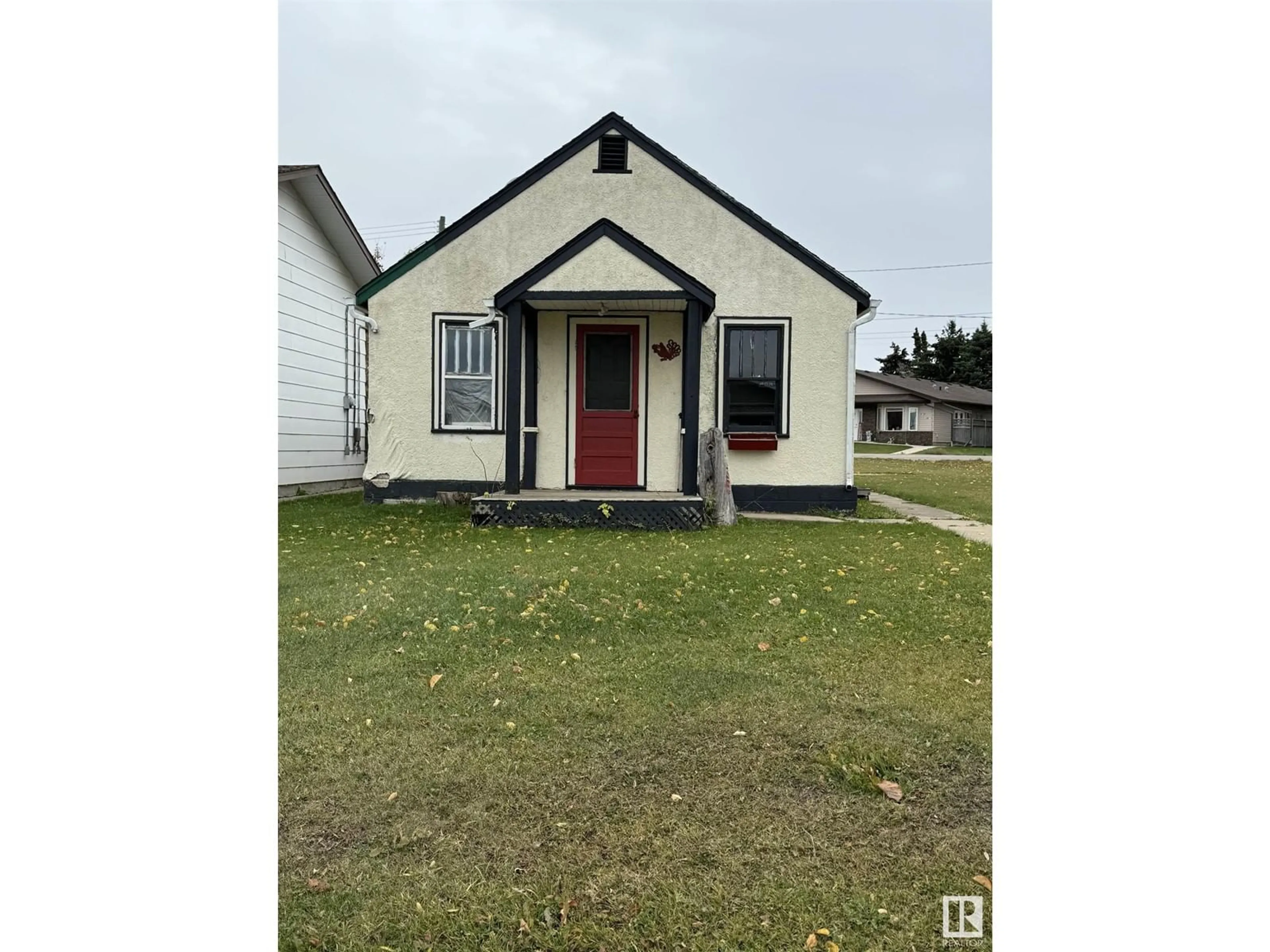 Frontside or backside of a home, cottage for 9739 106 ST, Westlock Alberta T7P1S3