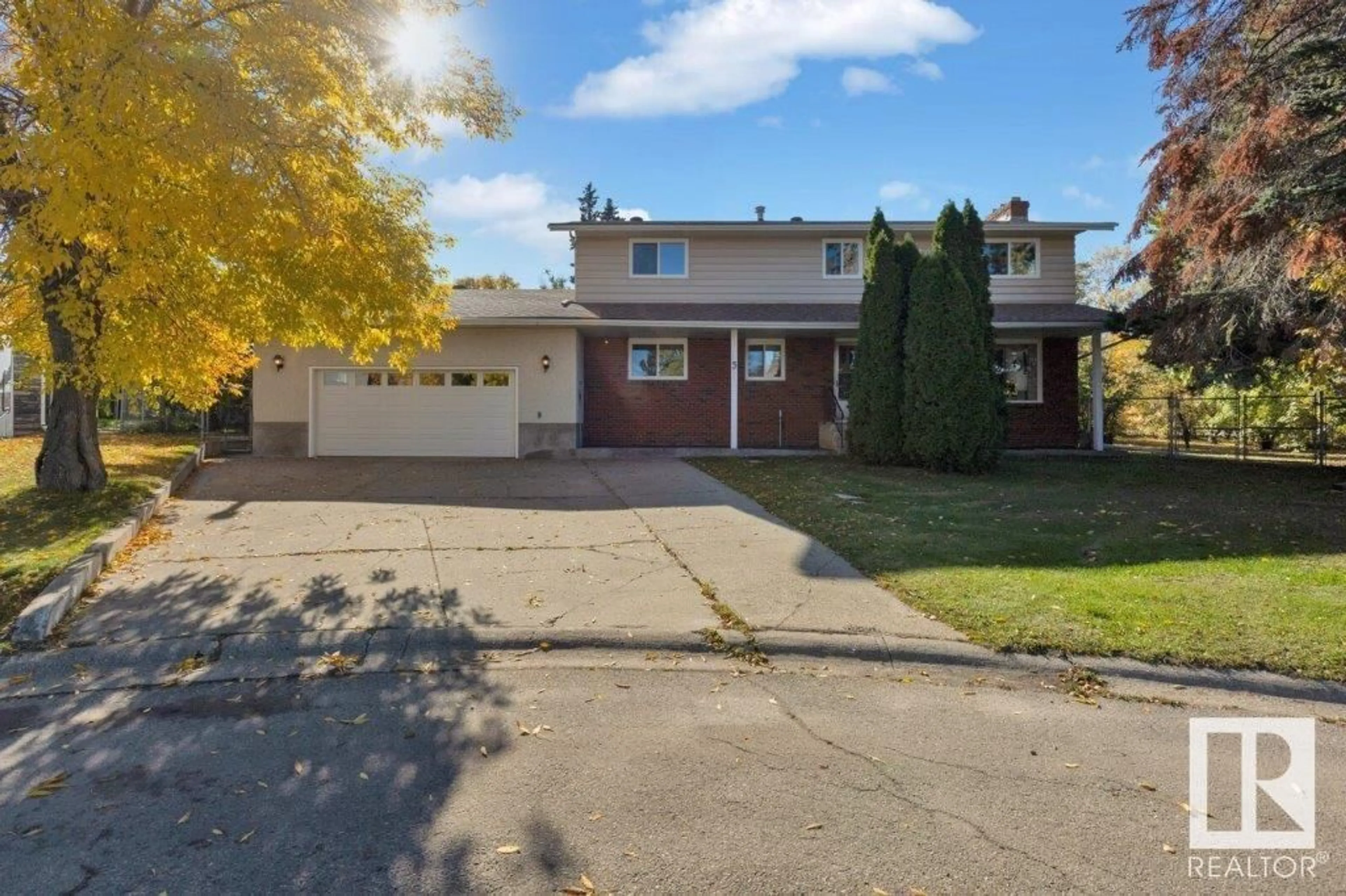 Frontside or backside of a home, the street view for 3 LAZERTE PL, Spruce Grove Alberta T7X0J5