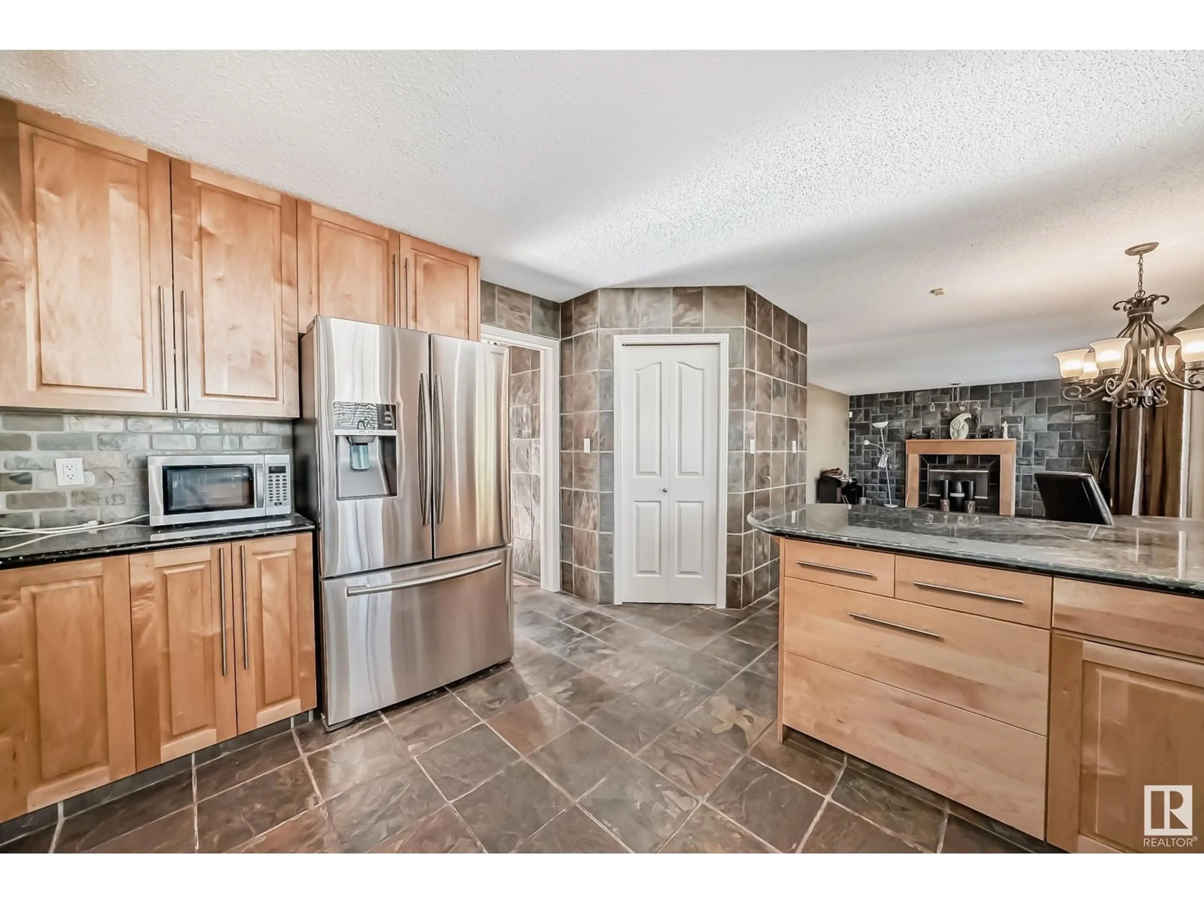 Open concept kitchen for 351 BULYEA RD NW, Edmonton Alberta T6R2B1