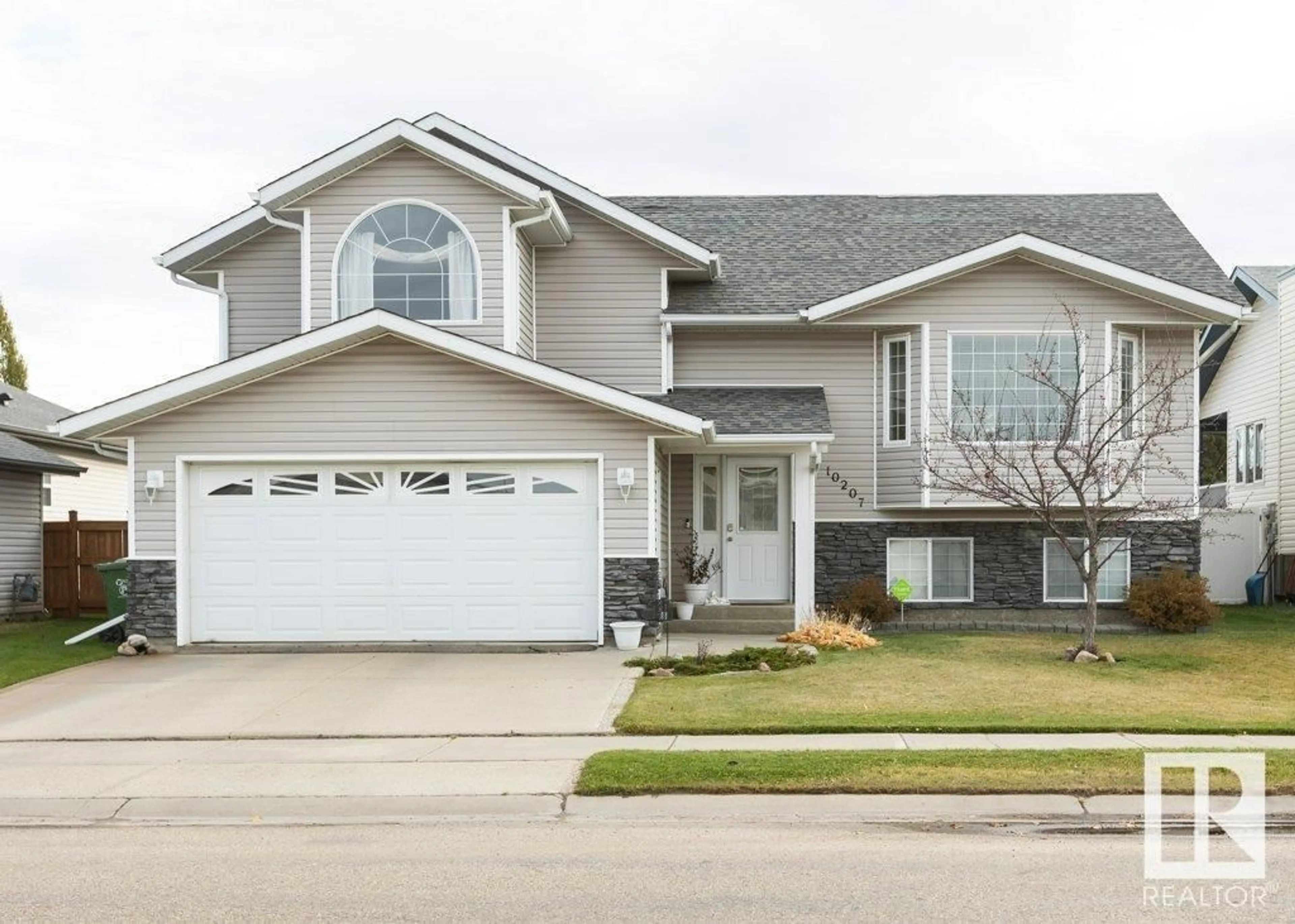 Frontside or backside of a home, the street view for 10207 110 AV, Westlock Alberta T7P2S1