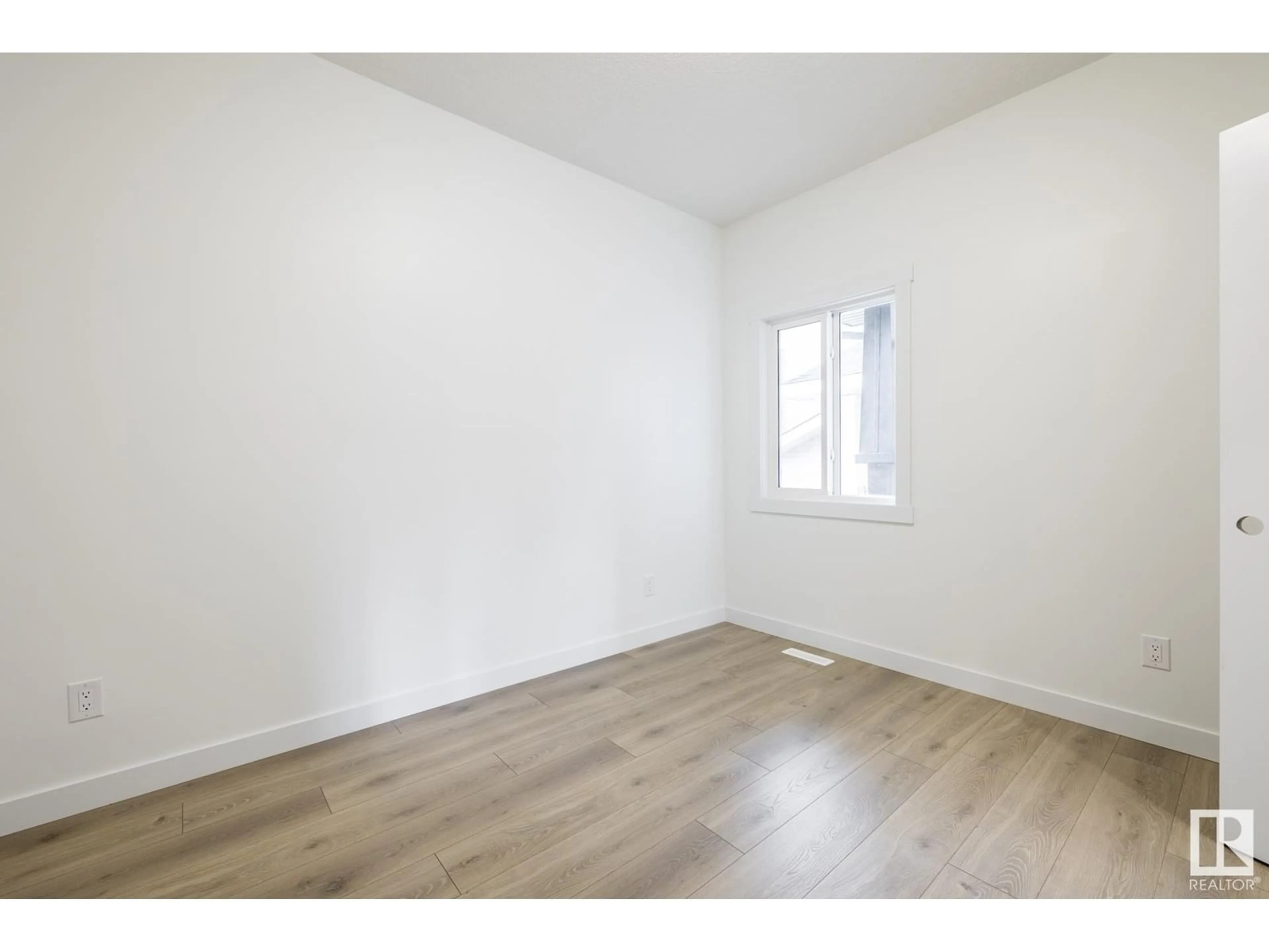 A pic of a room, not visible floor for 7031 177 AV NW, Edmonton Alberta T5Z0T8