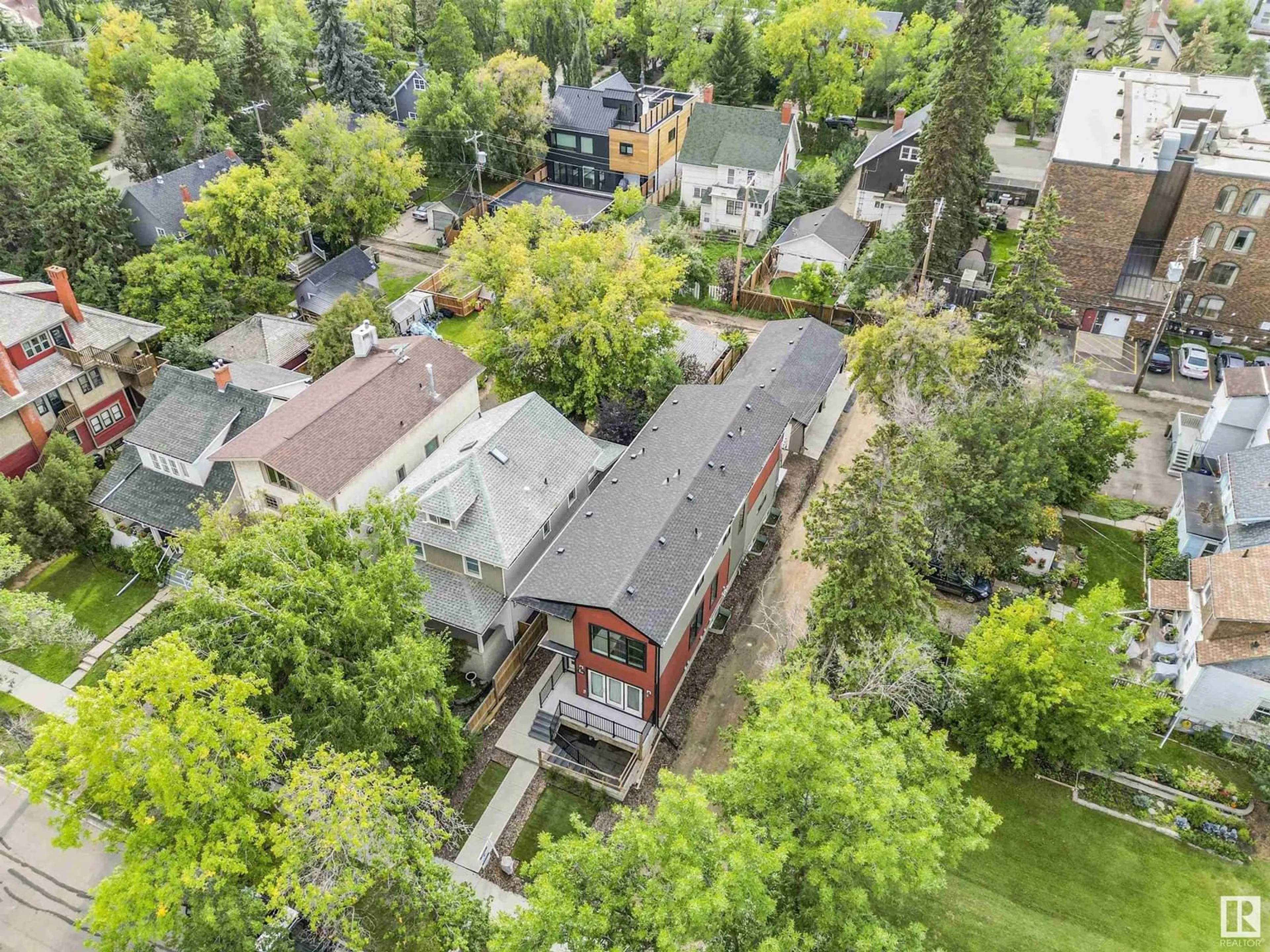 A pic from exterior of the house or condo, the street view for 10426 126 ST NW, Edmonton Alberta T5N1T8