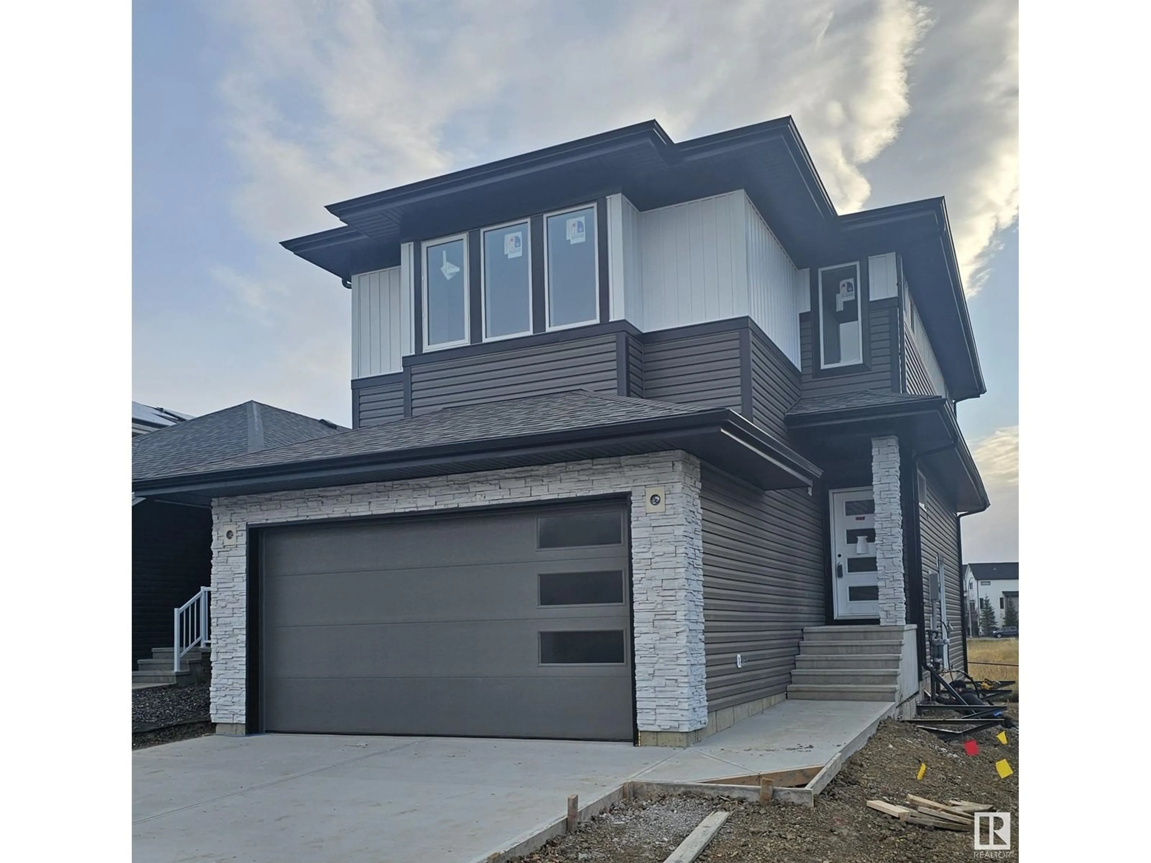 Frontside or backside of a home, the street view for 9 Redcrest WY, St. Albert Alberta T8N7Y7