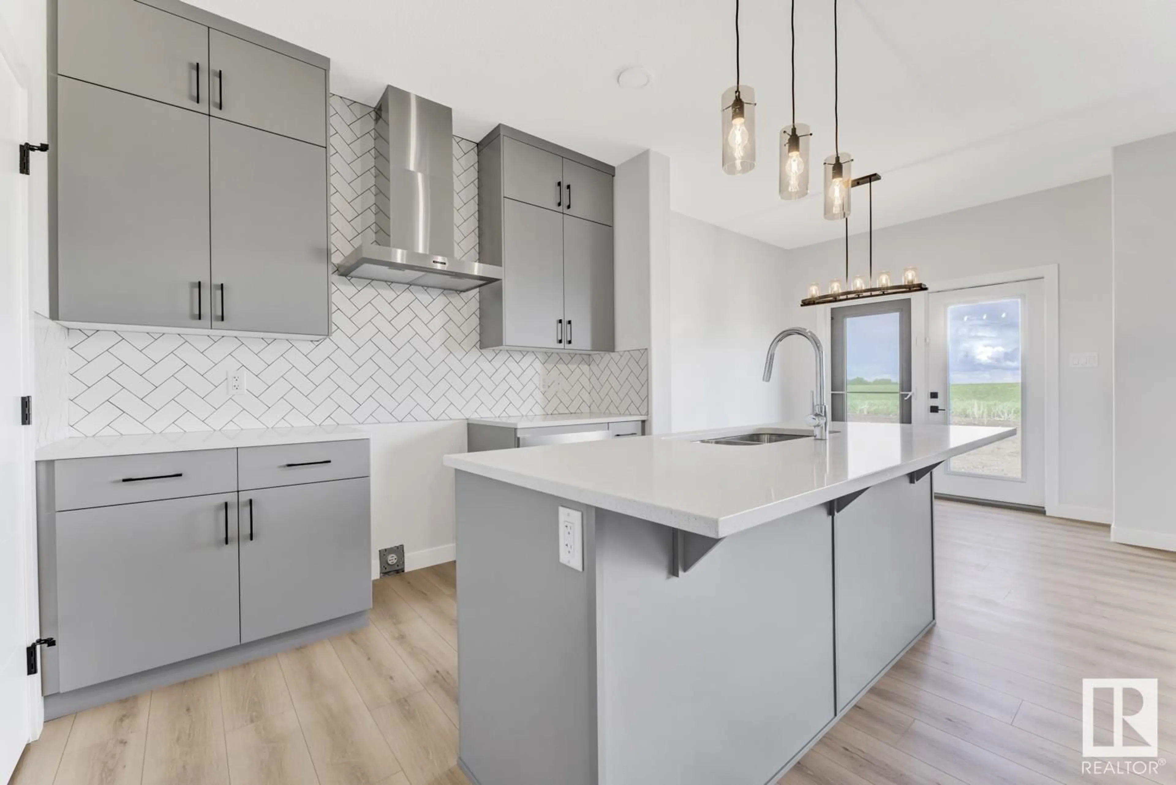 Open concept kitchen for 9 Redcrest WY, St. Albert Alberta T8N7Y7