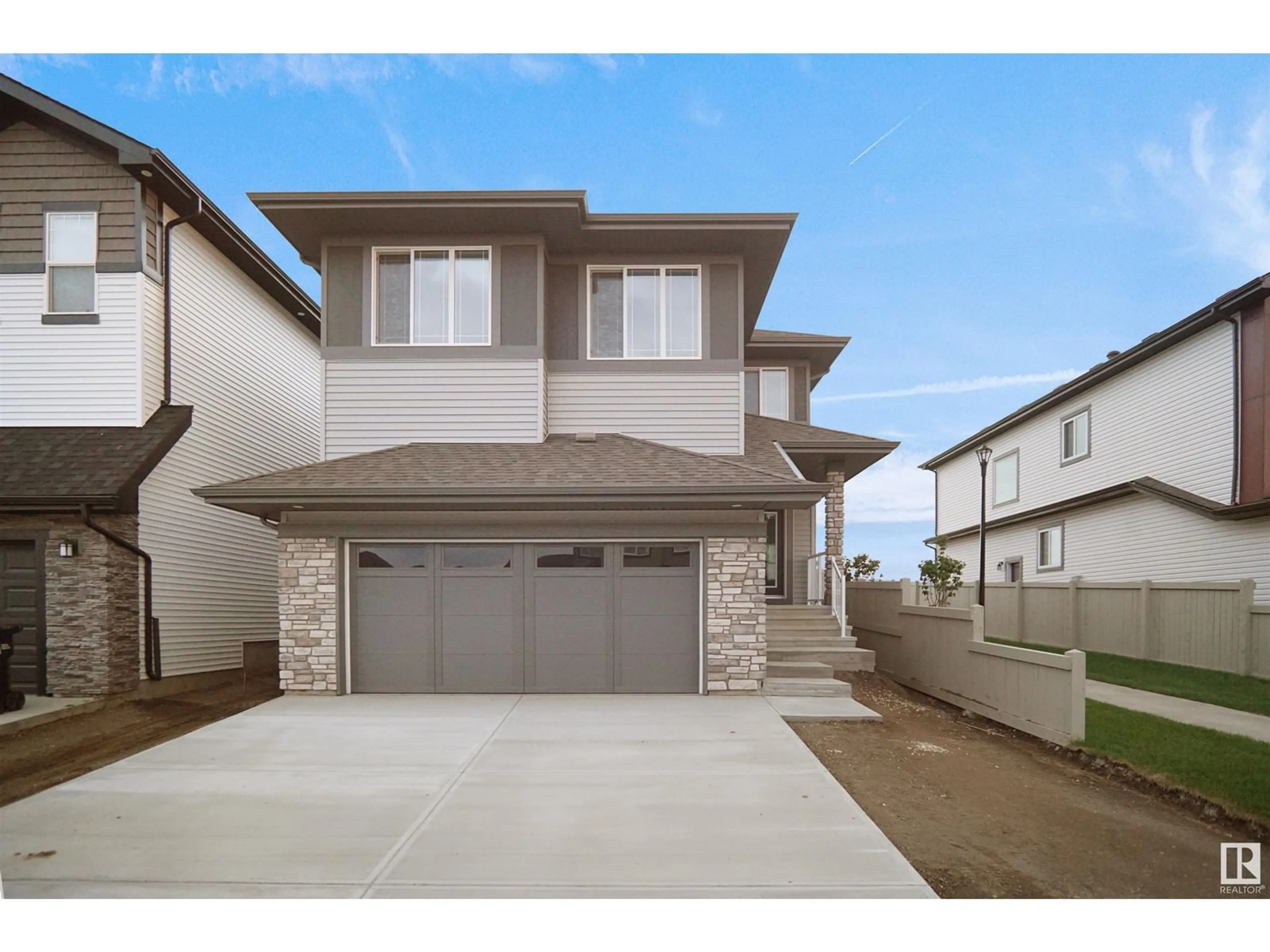 Frontside or backside of a home, the street view for 303 JENSEN LAKES BV, St. Albert Alberta T8N7V4