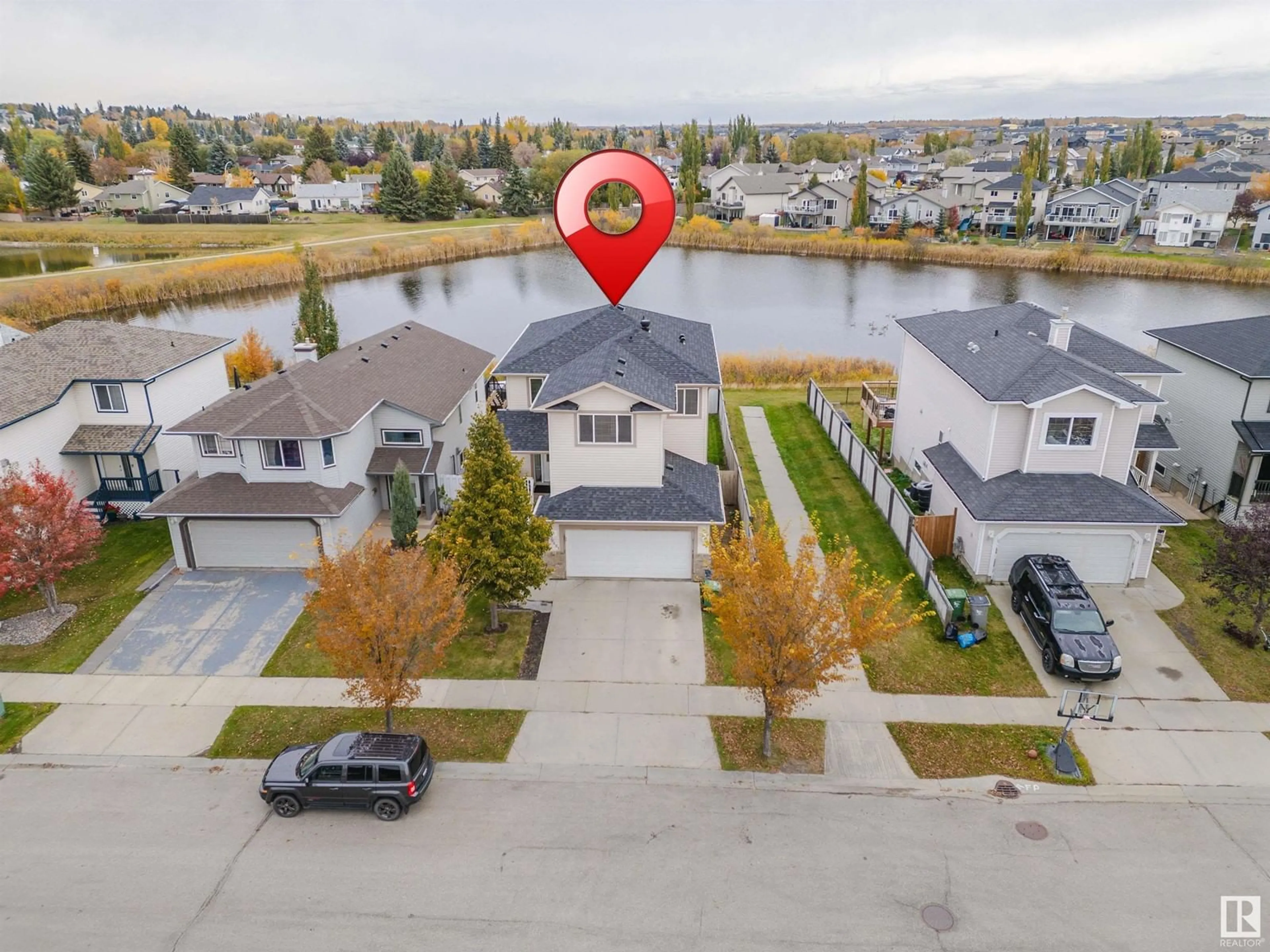 A pic from exterior of the house or condo, the street view for 3401 47 ST, Beaumont Alberta T6X1V2