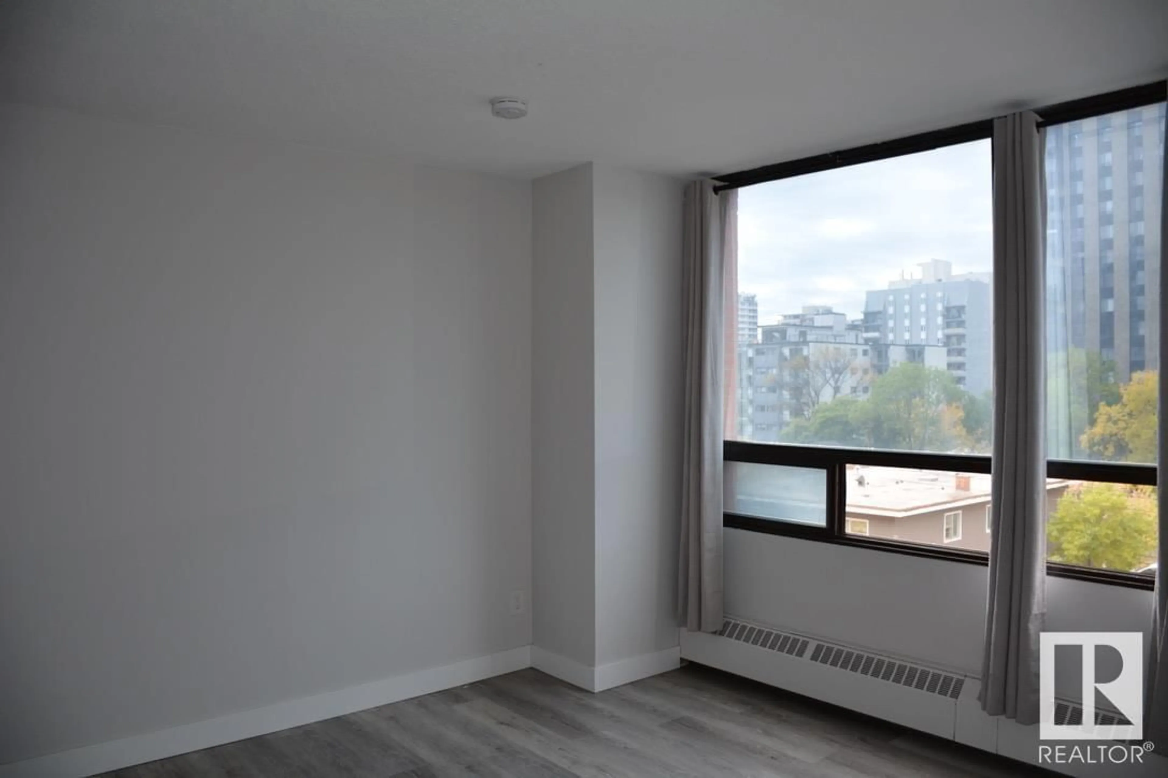 A pic of a room for #509 - 10160 114 ST, Edmonton Alberta T5K2L2