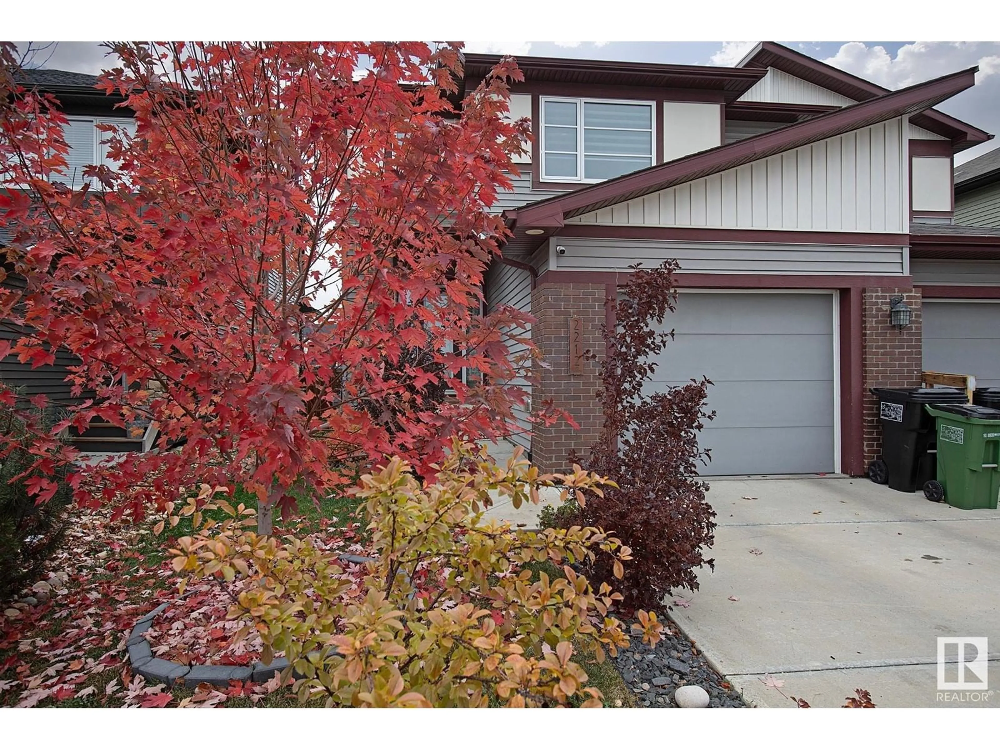 A pic from exterior of the house or condo, cottage for 2212 CASEY CR SW, Edmonton Alberta T6W3M6