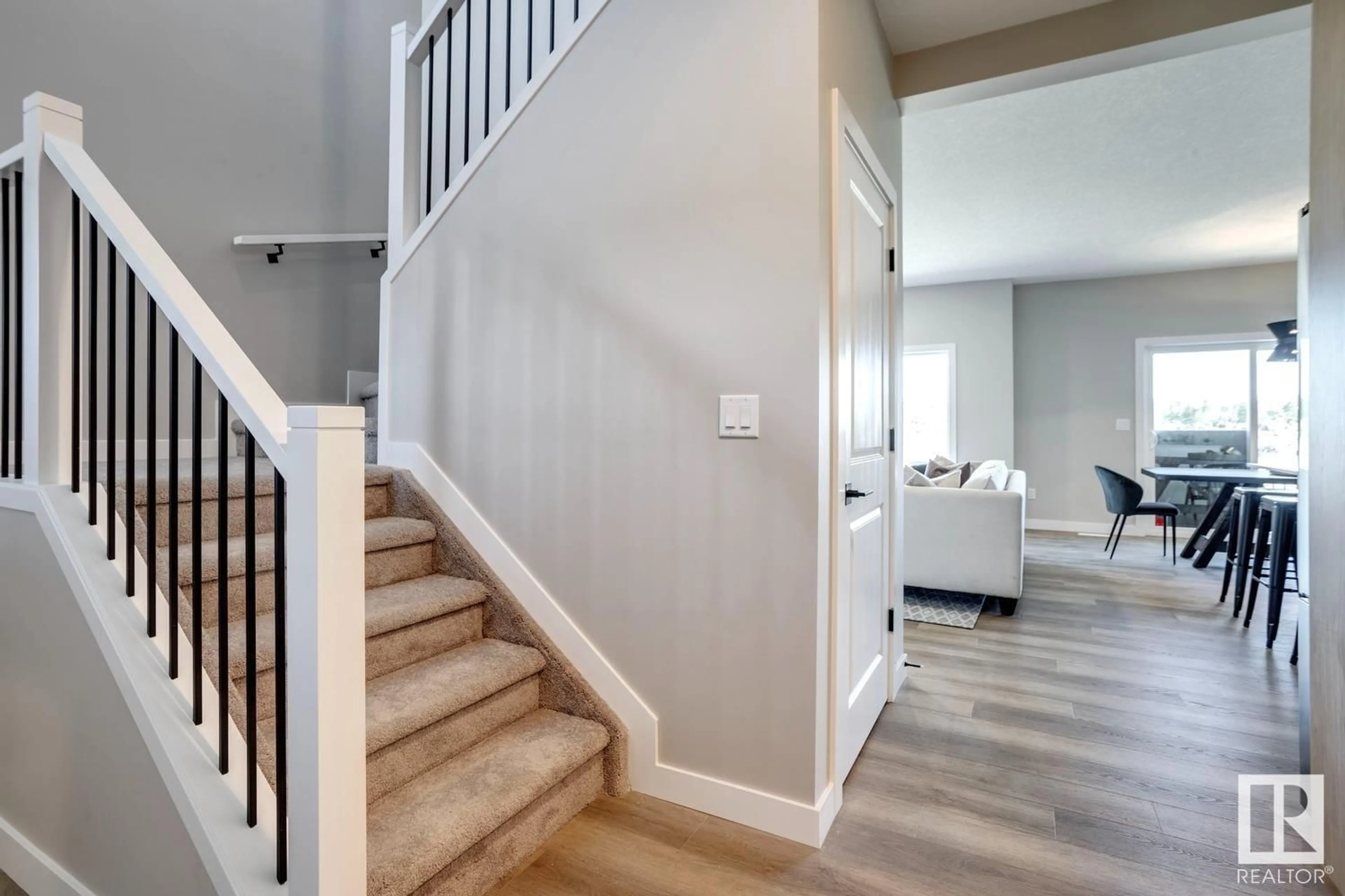 Indoor entryway, wood floors for 29 WAVERLY WY, Fort Saskatchewan Alberta T8L0H8