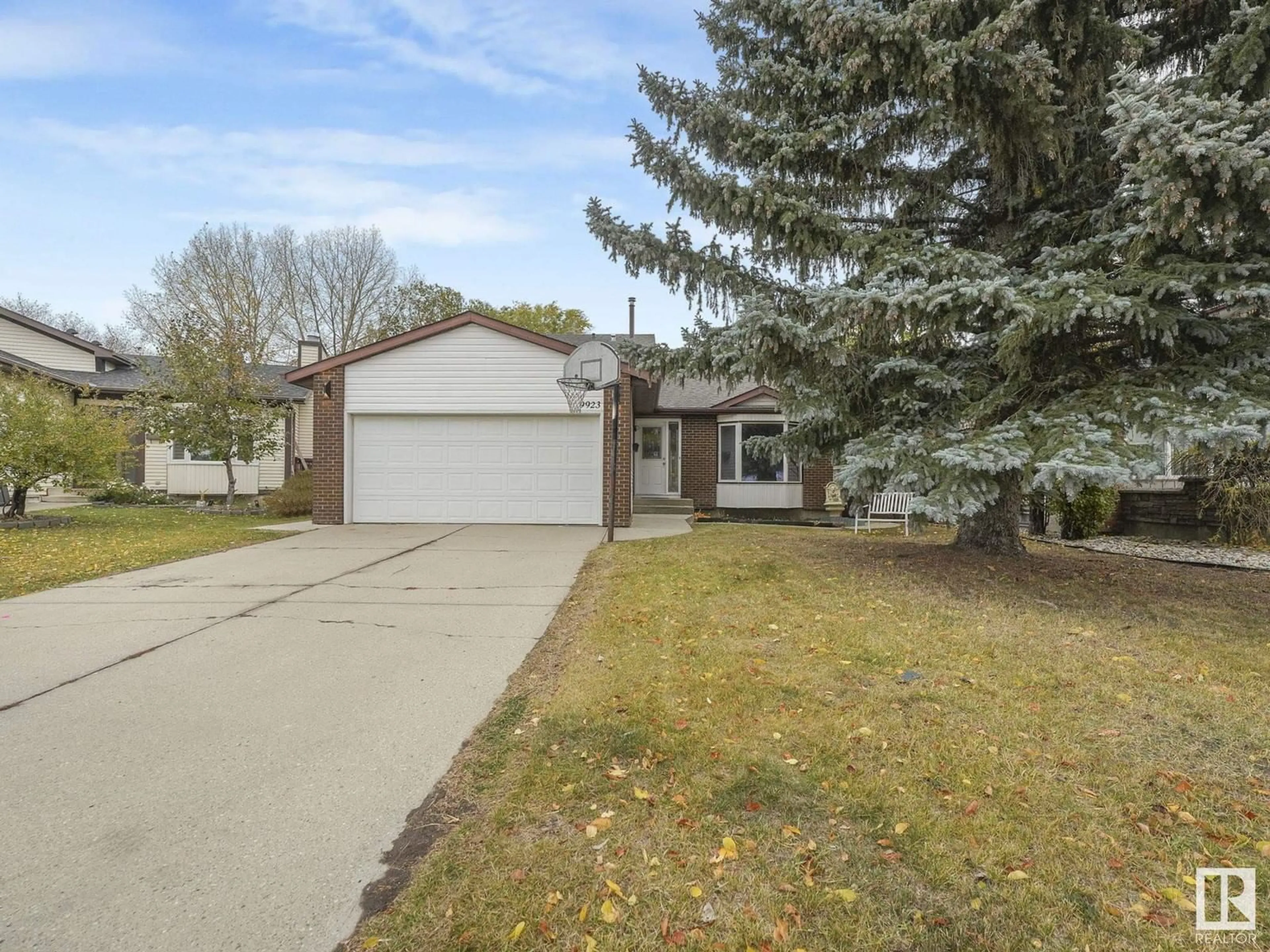 Frontside or backside of a home, the street view for 9923 182 ST NW, Edmonton Alberta T5T3J3