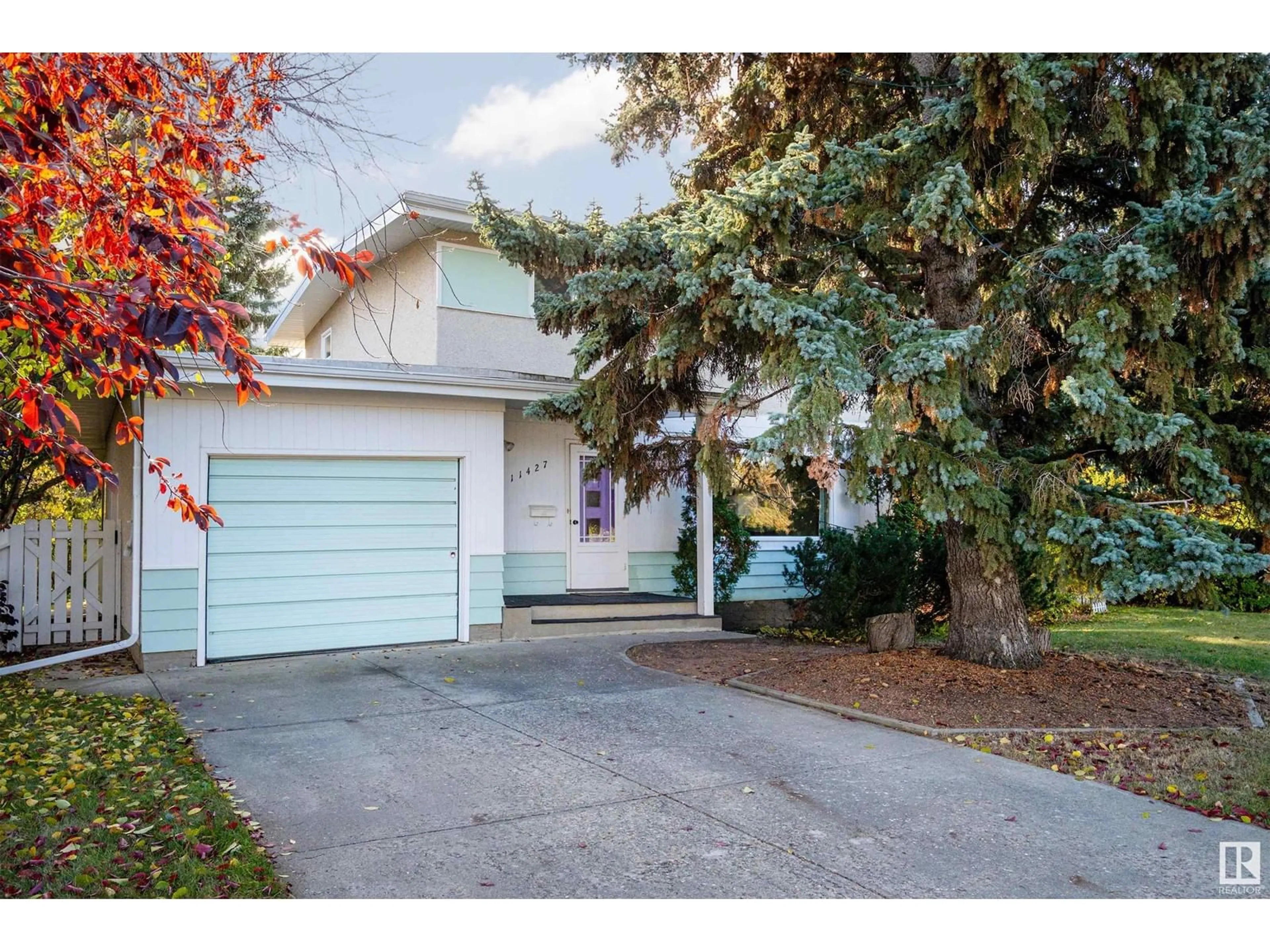 Frontside or backside of a home, the street view for 11427 55 AV NW, Edmonton Alberta T6H0X3