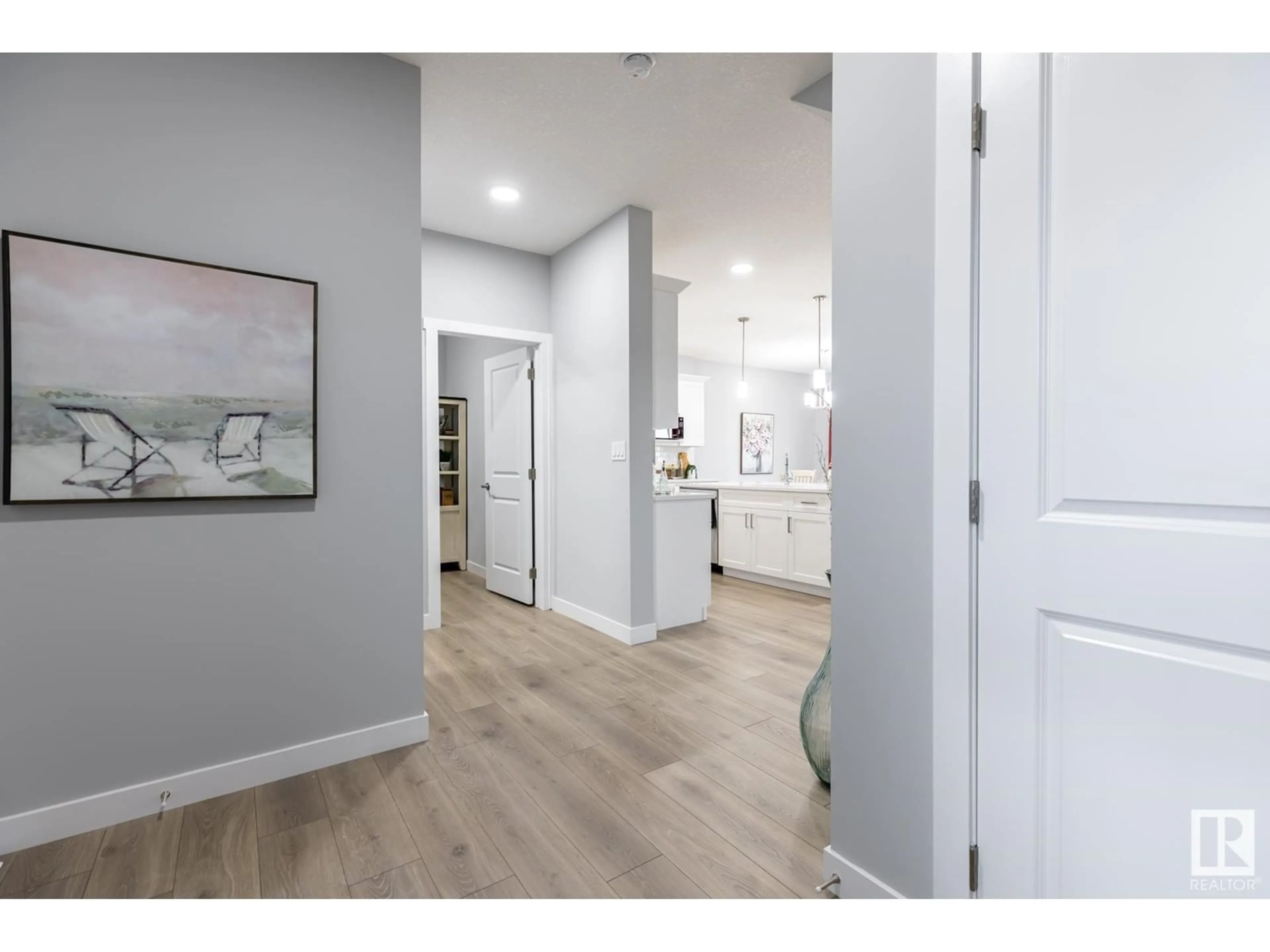 Indoor entryway, wood floors for 4027 208 ST NW, Edmonton Alberta T6M3E4