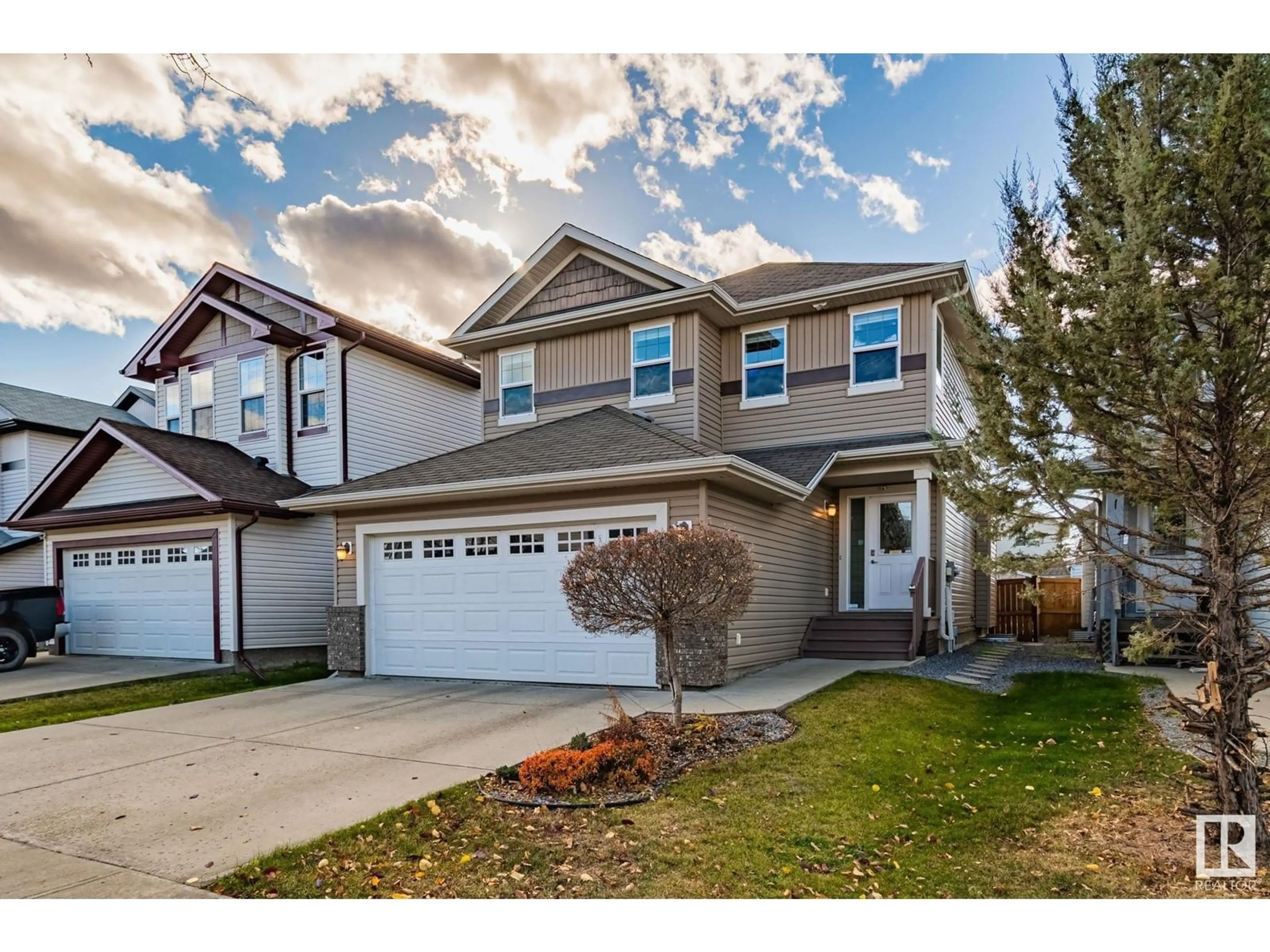 Frontside or backside of a home, the street view for 126 GALLOWAY WD, Fort Saskatchewan Alberta T8L0B9