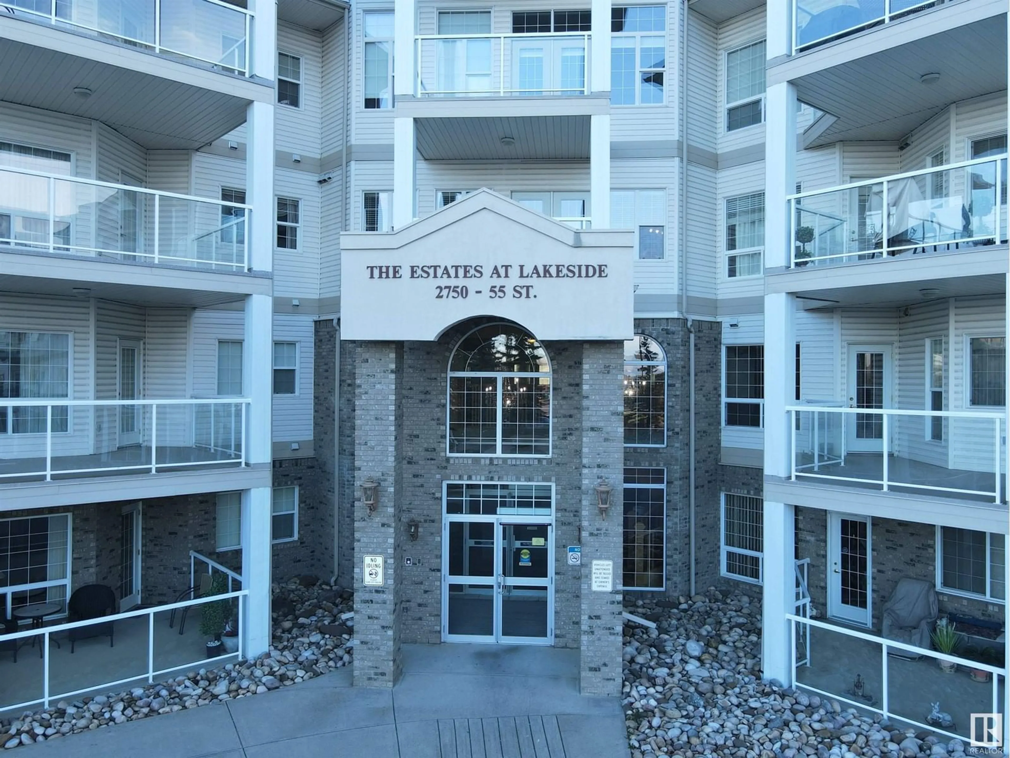 A pic from exterior of the house or condo, the front or back of building for #463 2750 55 Street NW, Edmonton Alberta T6L7H5